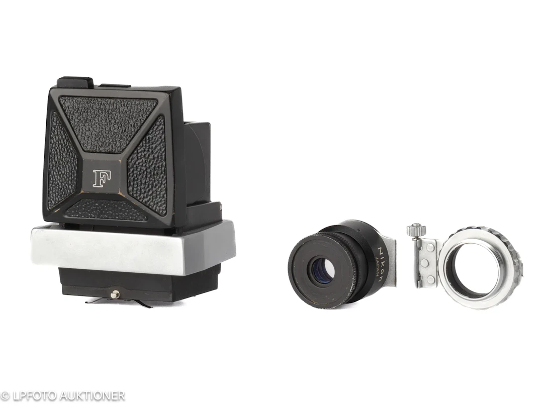 Lot with Nikon accessories