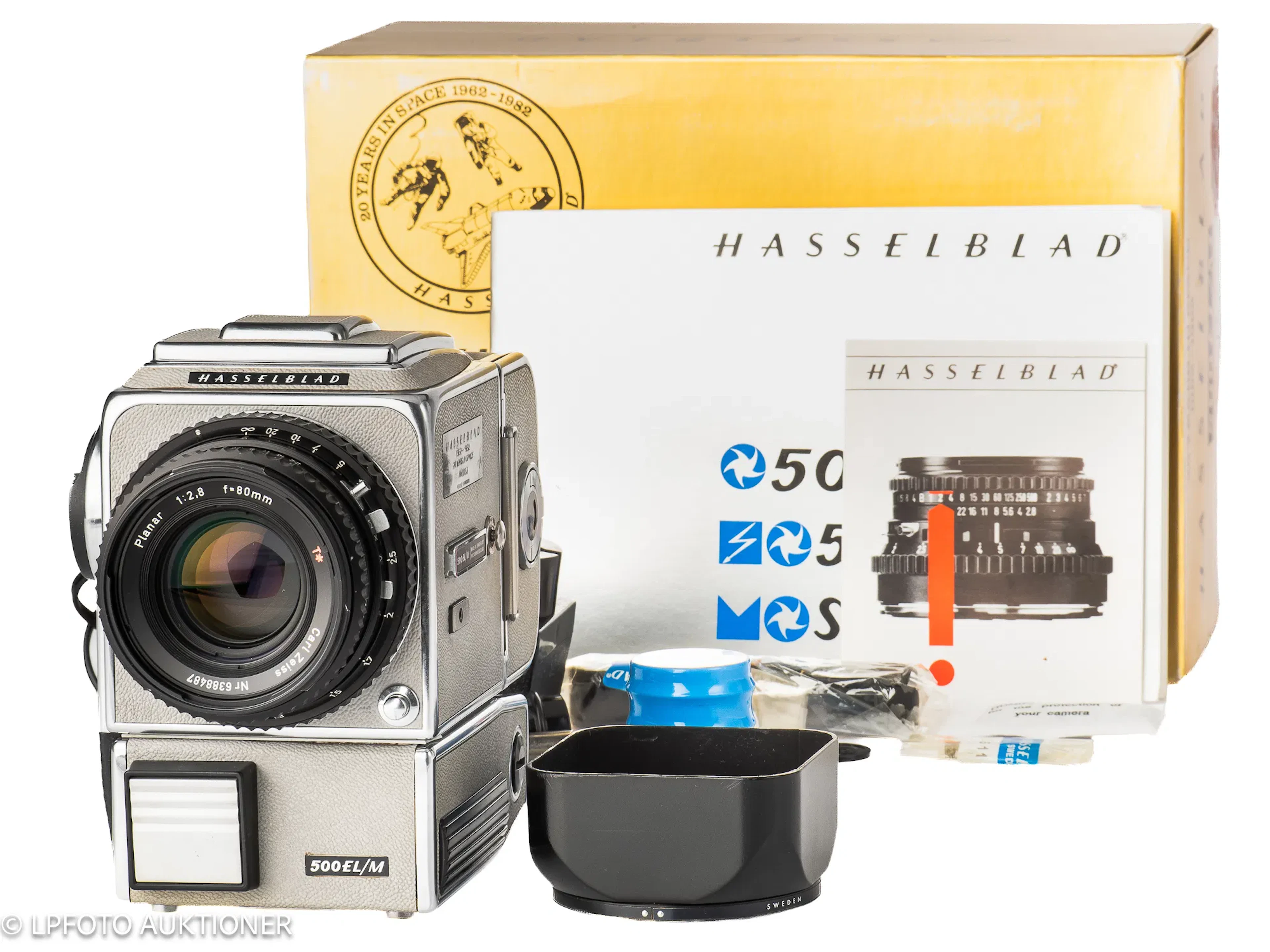 Hasselblad 500EL/M No. RH1322737 "20 Years In Space 1962-1982" (No.1033)