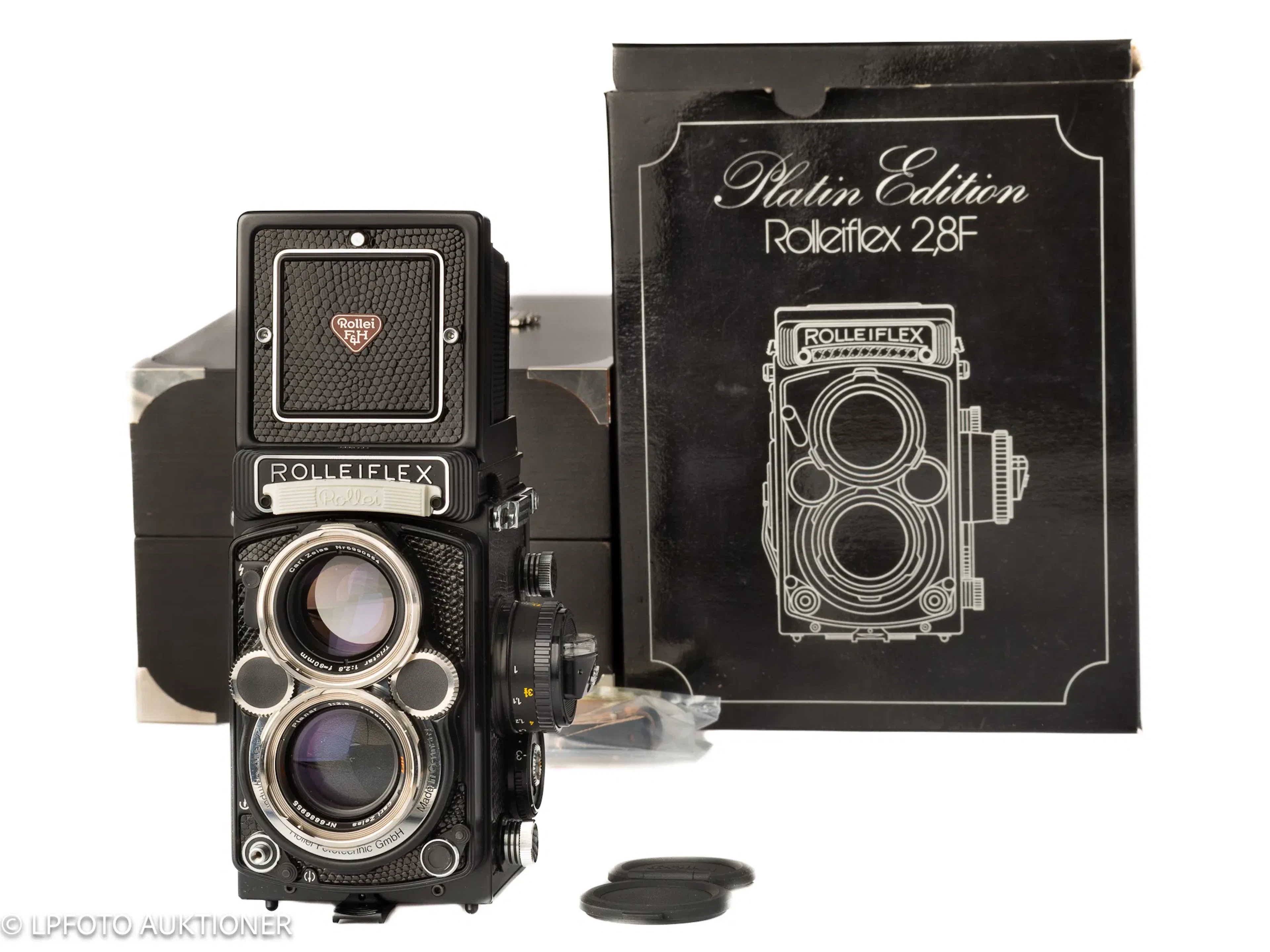 Rolleiflex 2.8F "Platin Edition" No.2985424 424/500