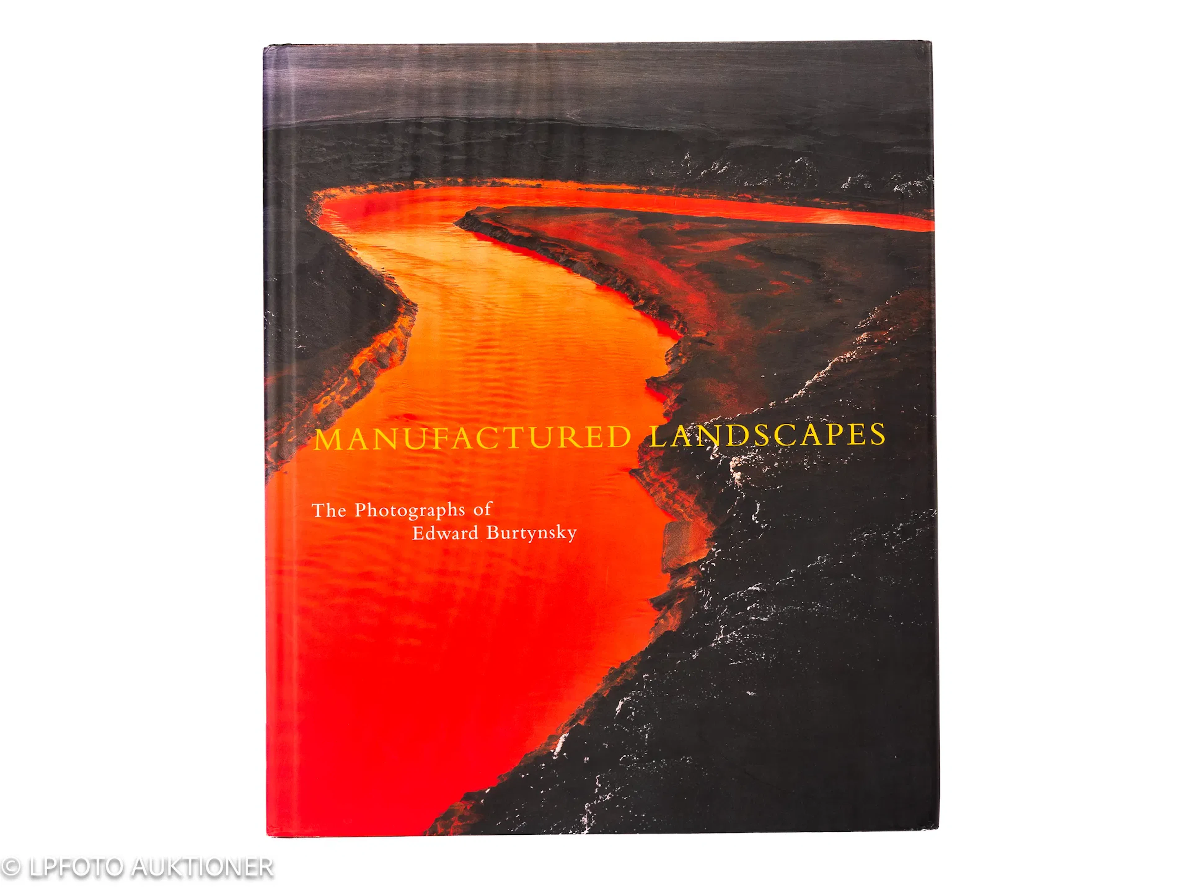 Edward Burtynsky. Manufactured Landscaped: The Photographs pf Edward Burtynsky