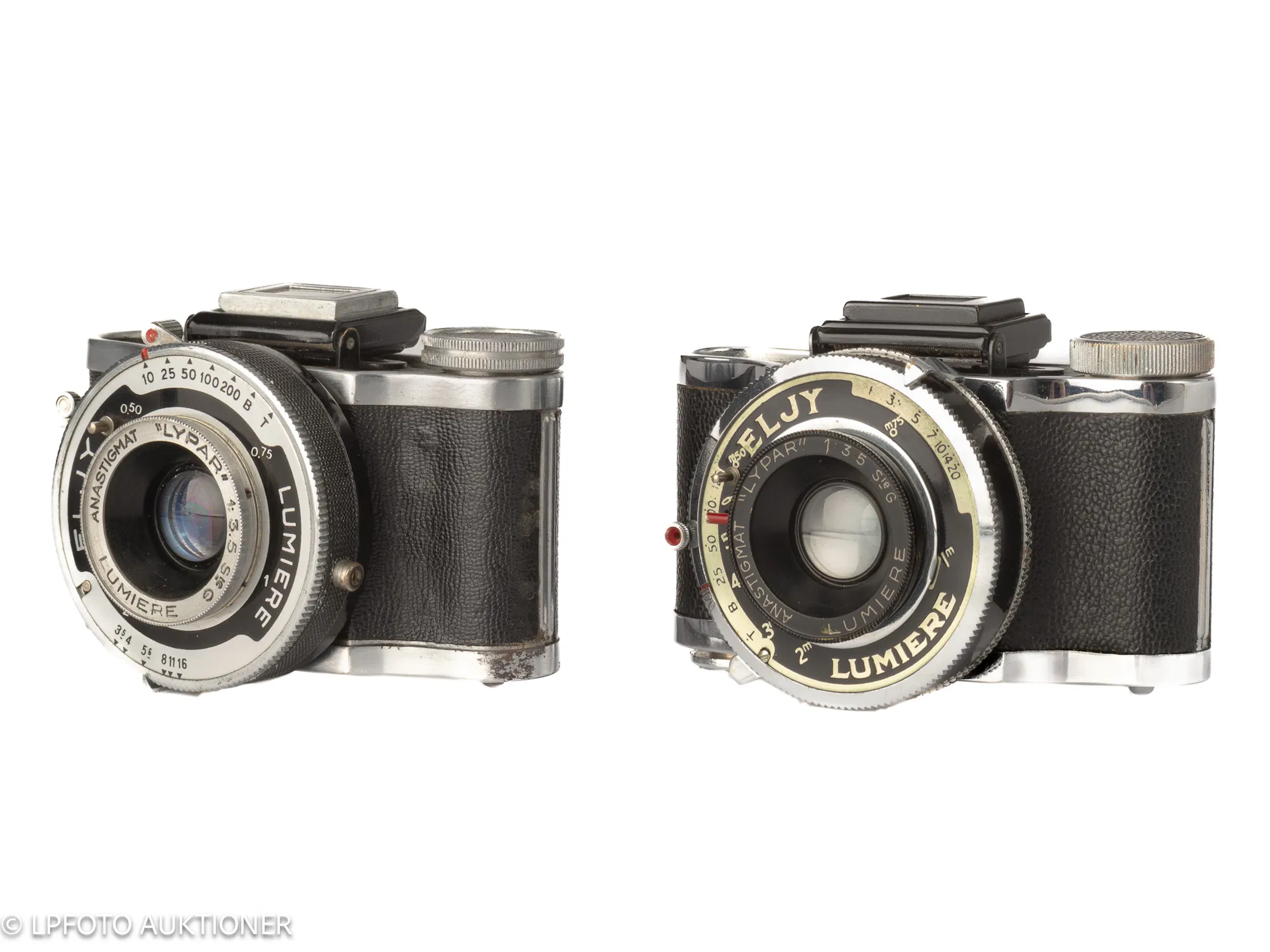 Lot with two Eljy subminiature cameras