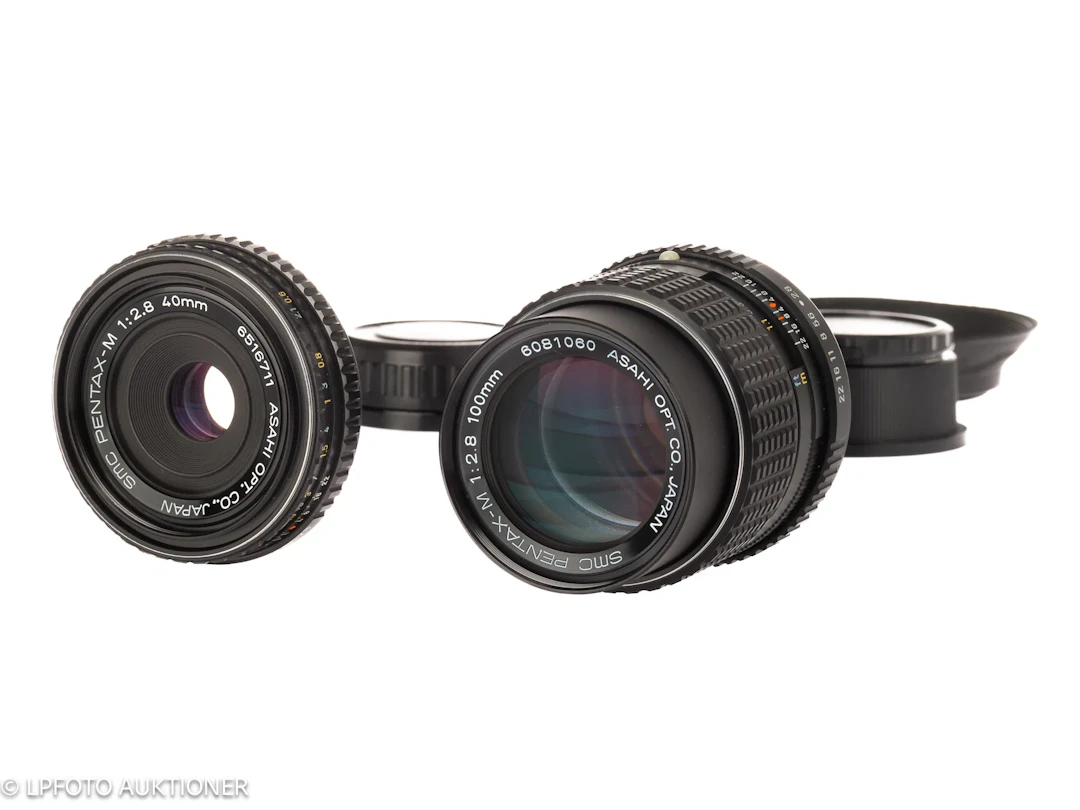 Lot with 2 Pentax K lenses