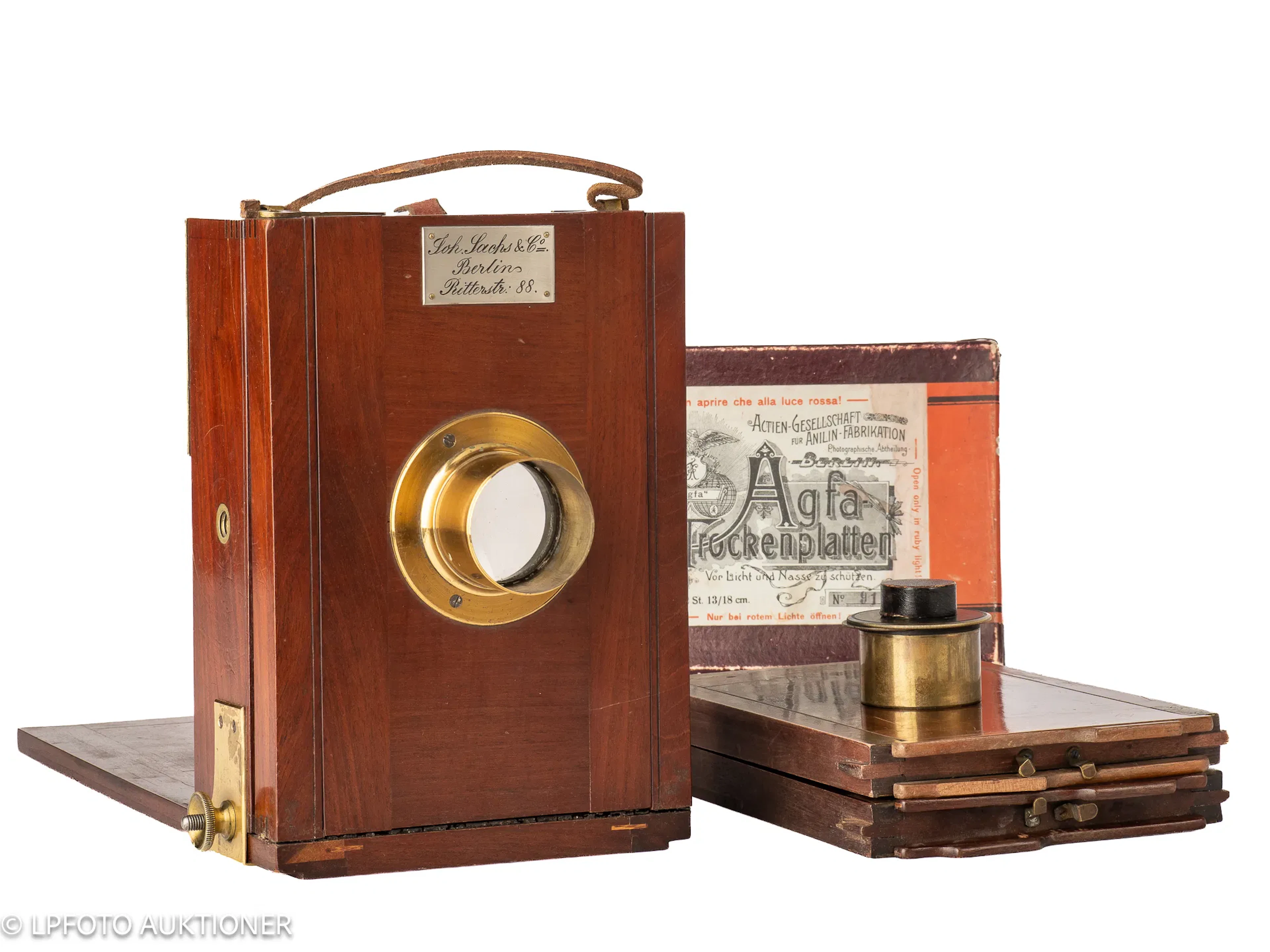 Joh. Sach & Co Tailboard camera