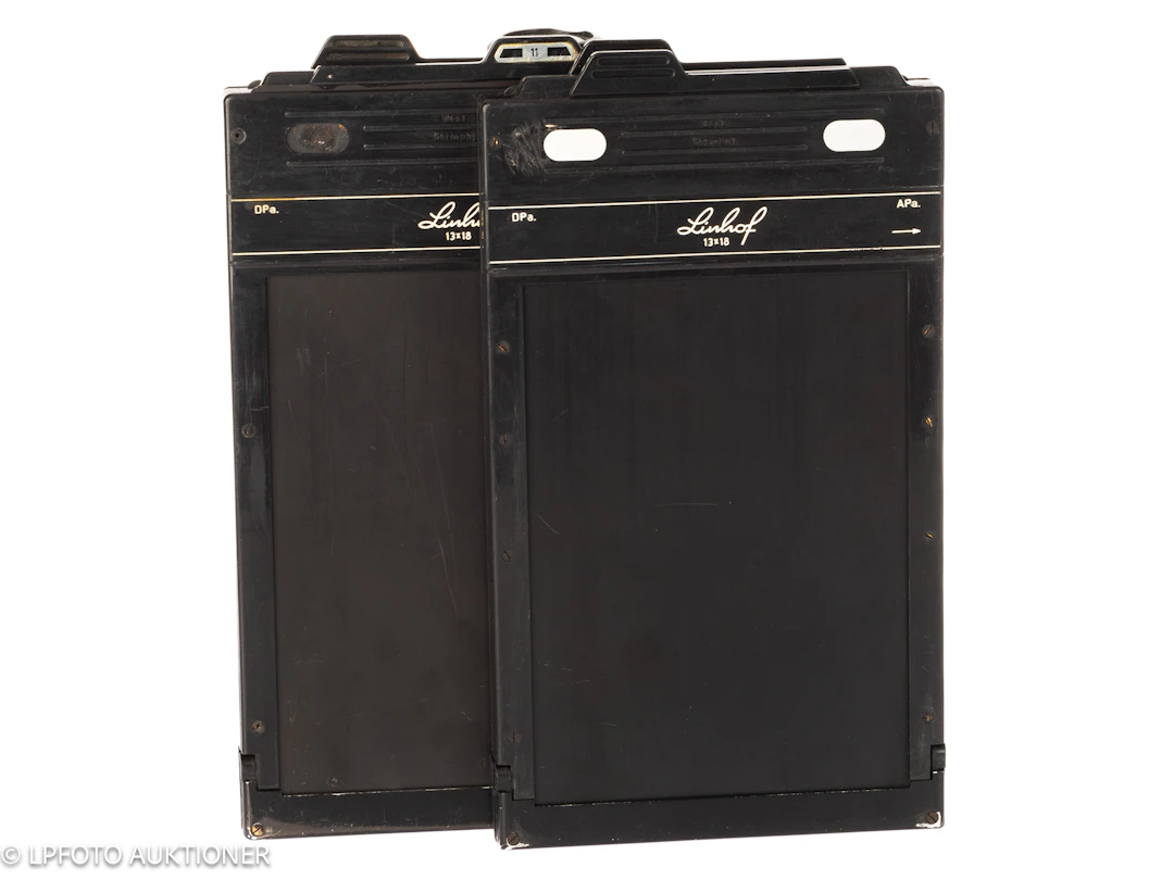 Lot with two 13x18cm cut film holder