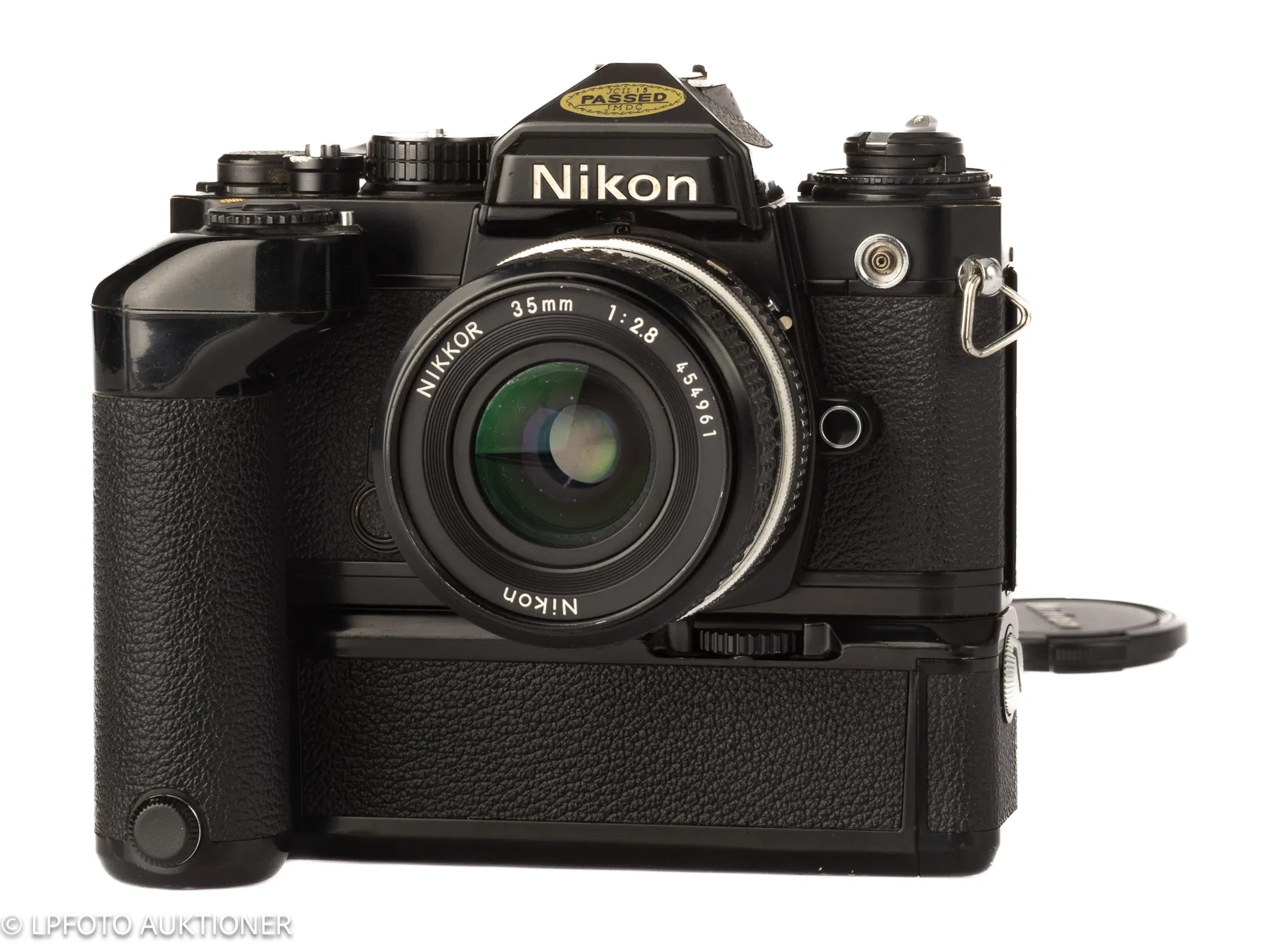 Nikon FE No.3910845