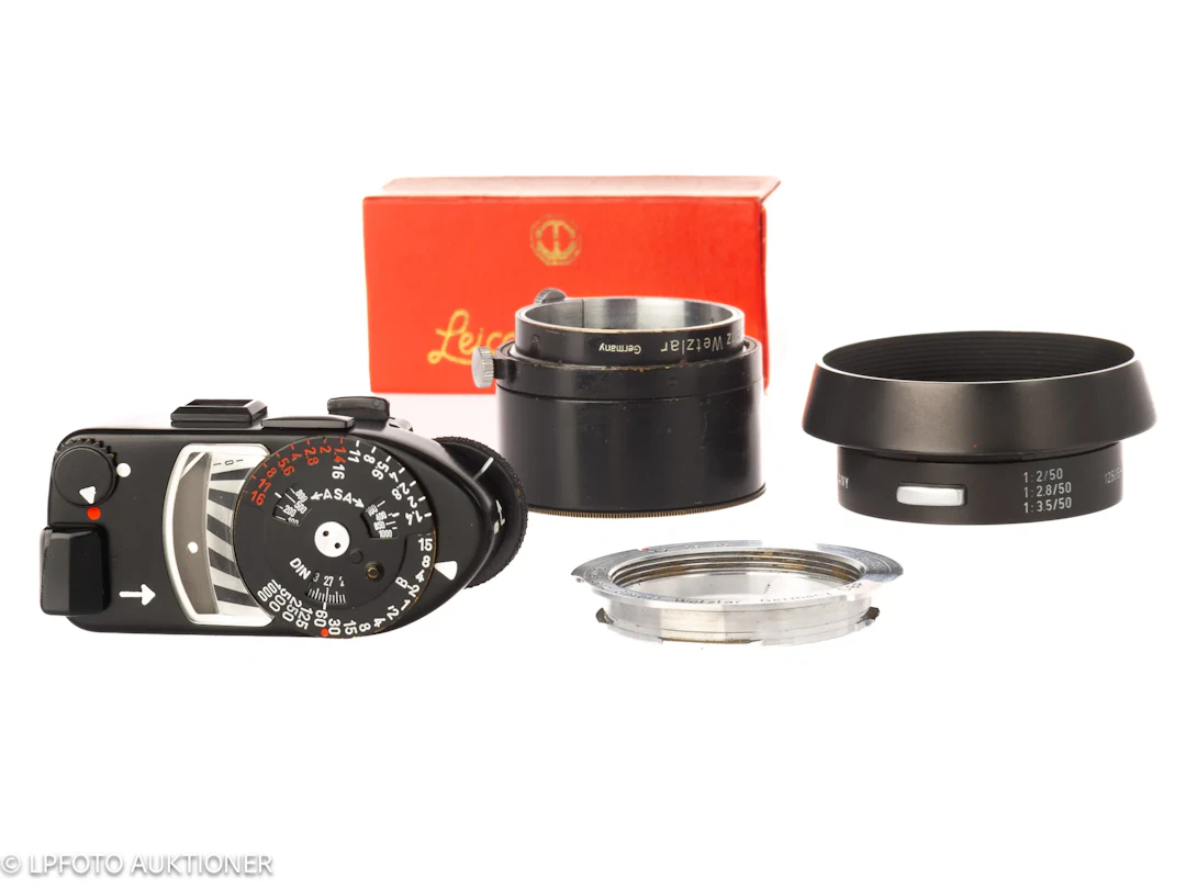 Lot with Leitz accessories