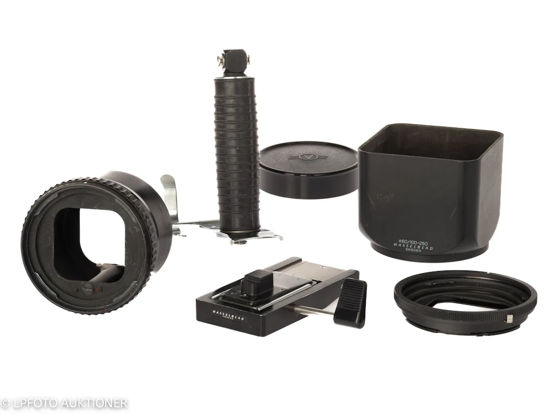 Lot with Hasselblad accessories