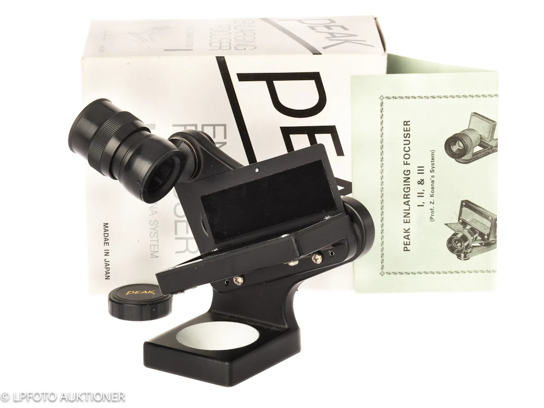 Peak Enlarging Focuser Model 1 No.2000