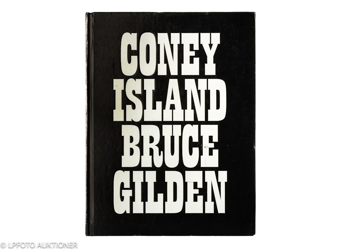 Bruce Gilden. Coney Island