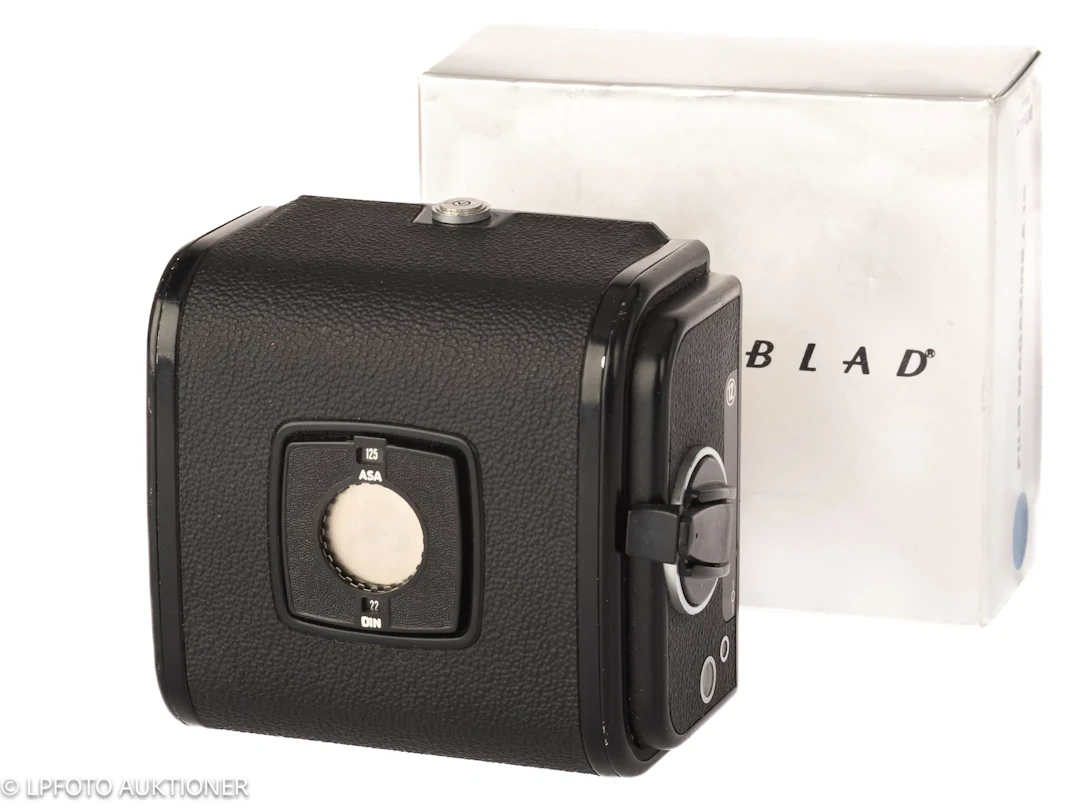 Hasselblad A12 back No.UR3124115