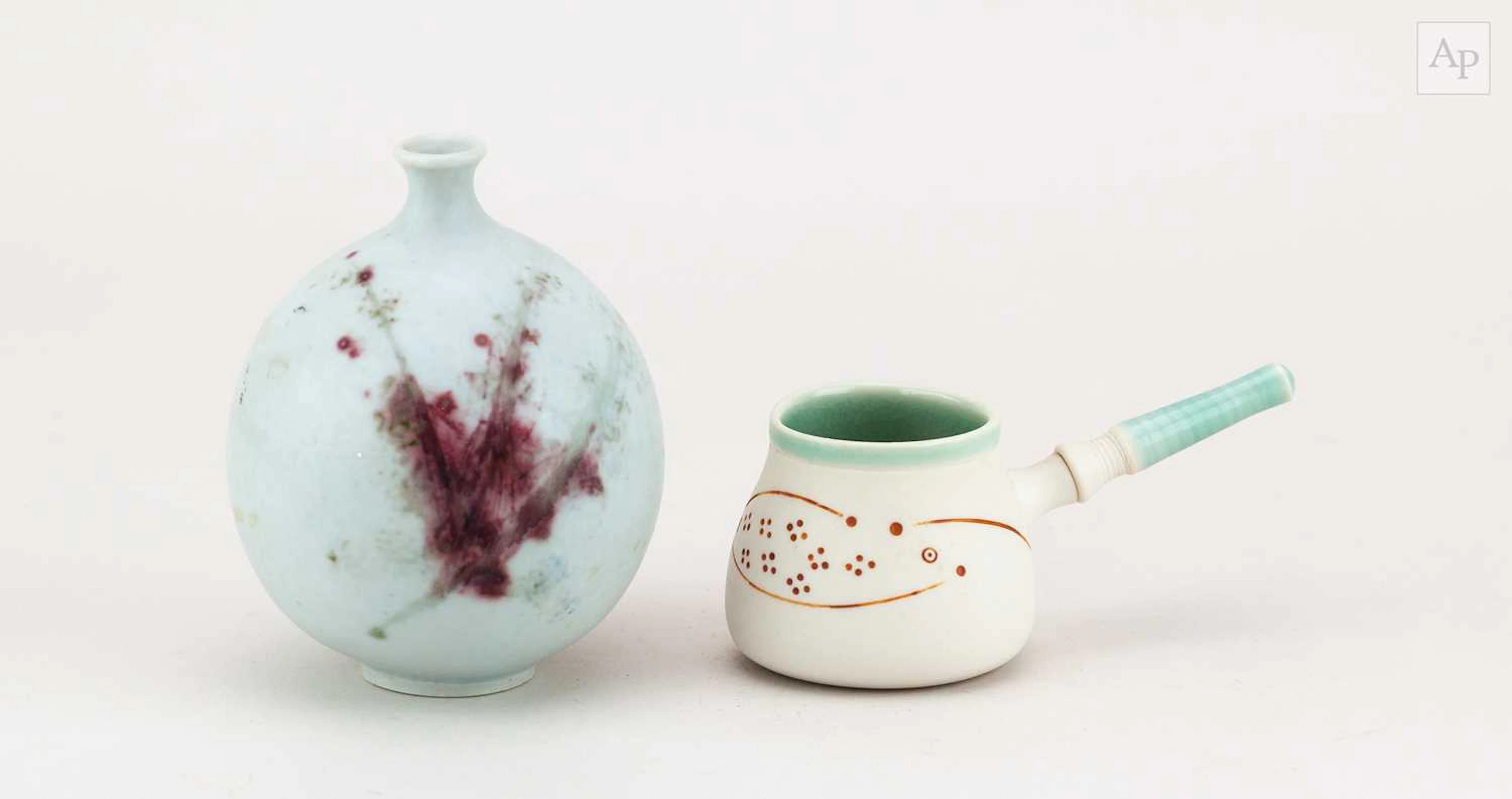 GEOFFREY SWINDELL (born 1945); a miniature porcelain pot...