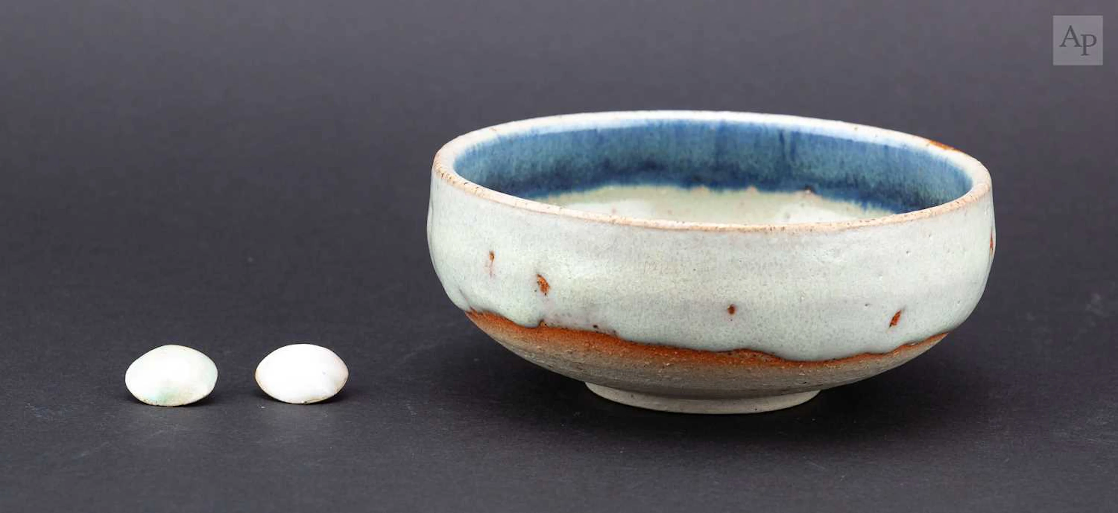 ERIC JAMES MELLON (1925-2014); a small stoneware bowl