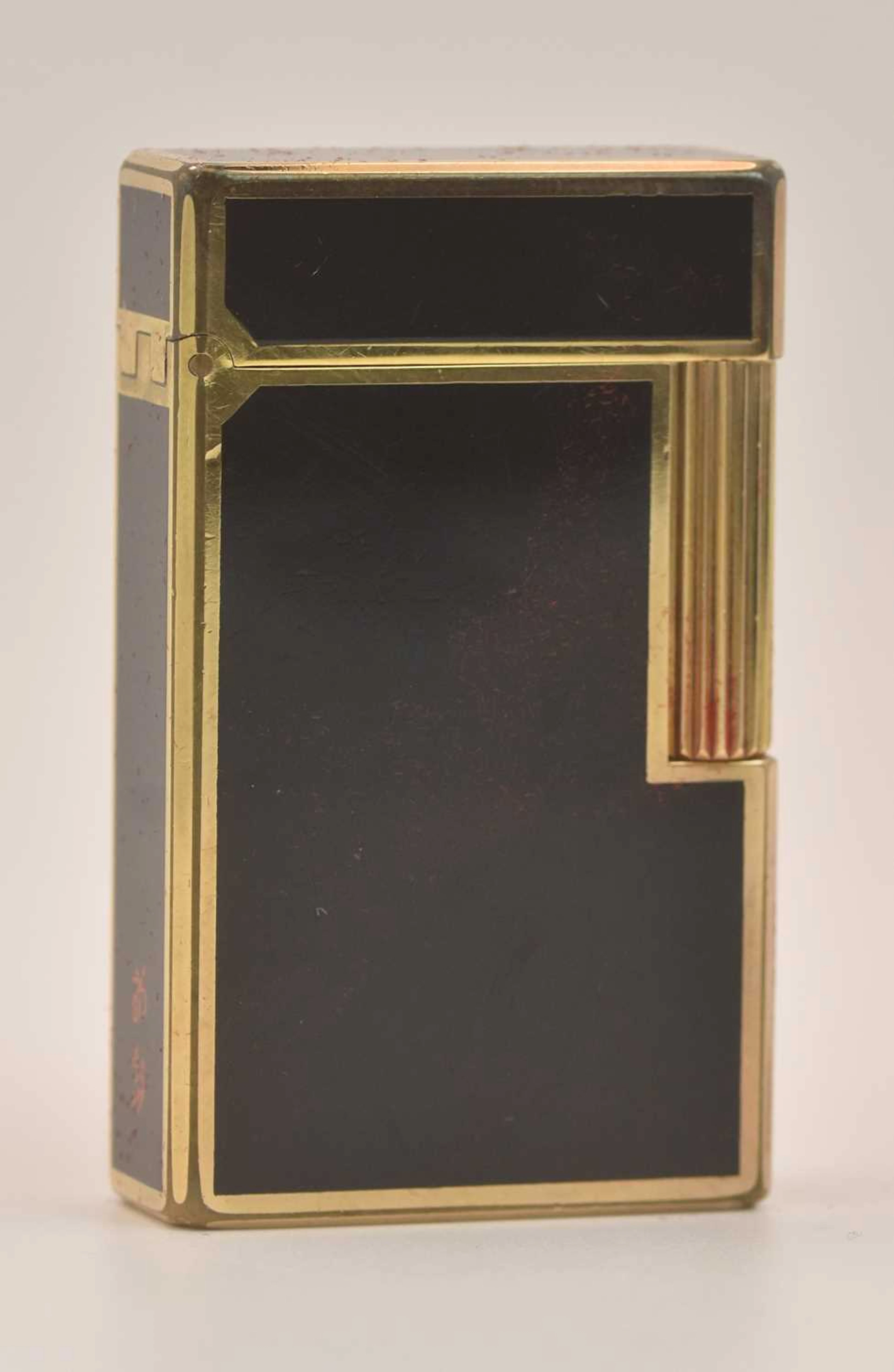 S T DUPONT; a vintage mid century gold plated lighter