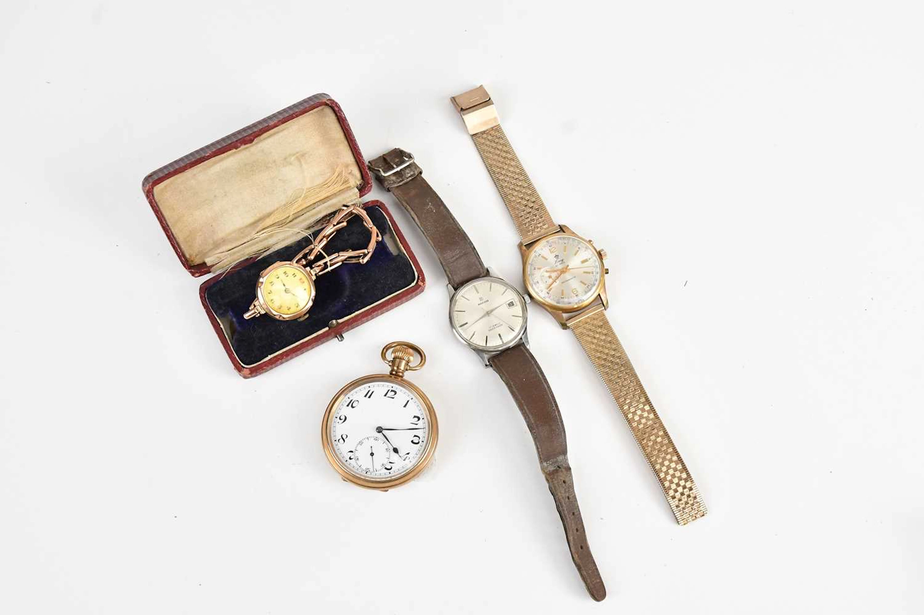 A 9ct yellow gold lady's wristwatch
