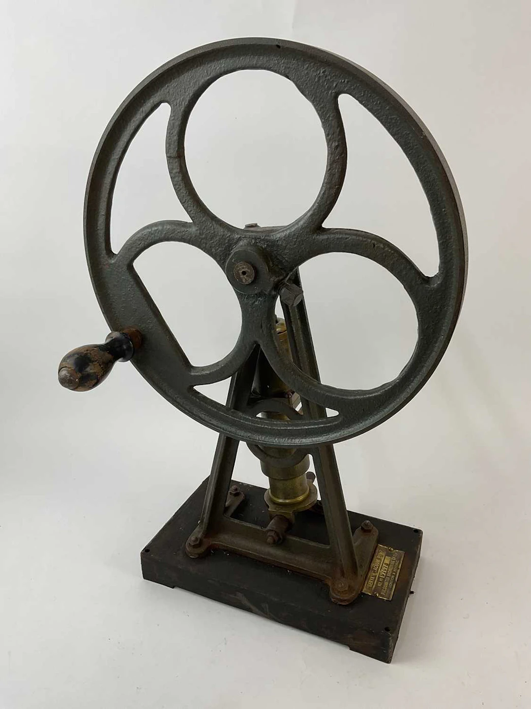 A 'Geryk' vacuum pump
