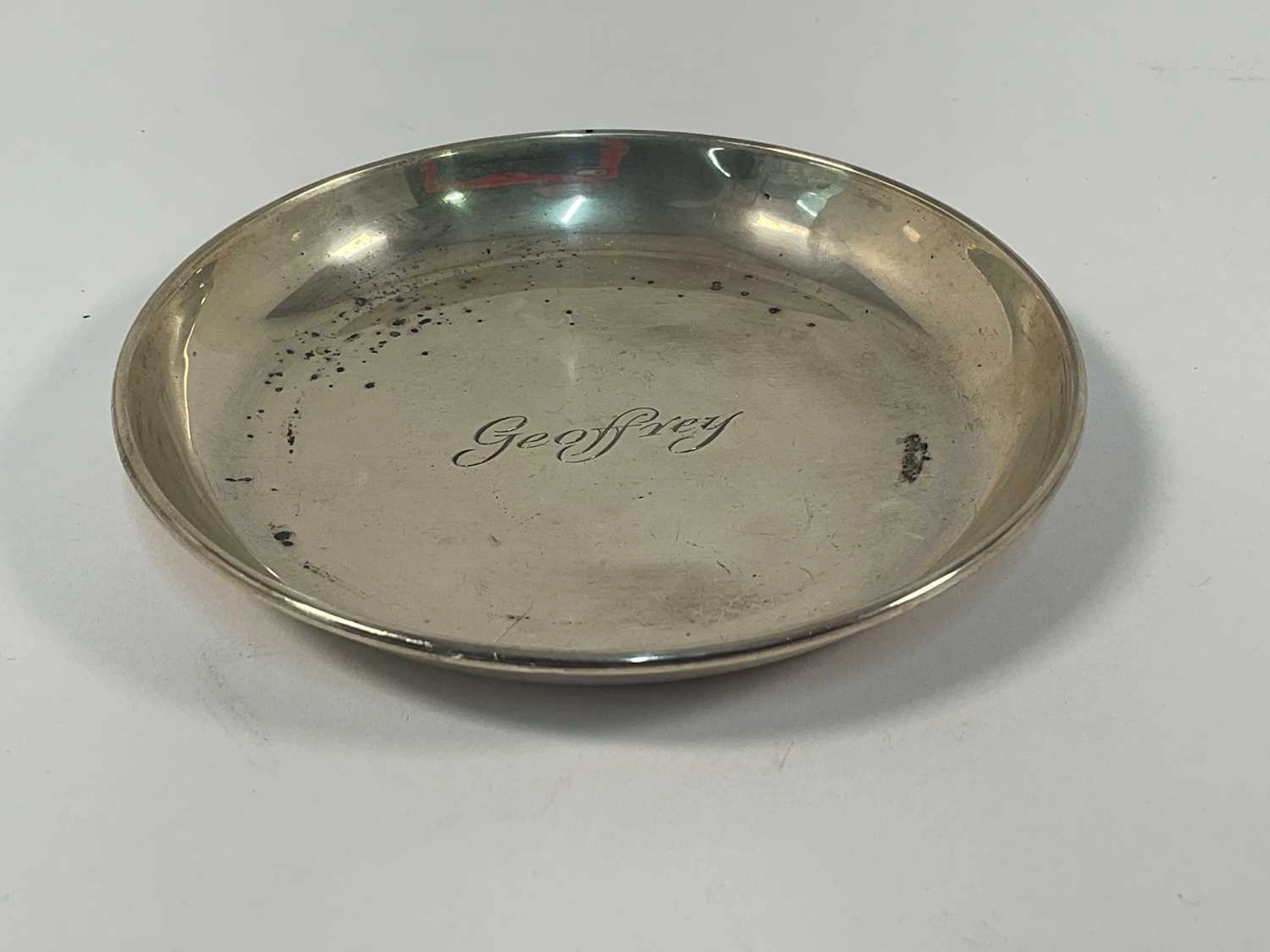 A George VI silver dish