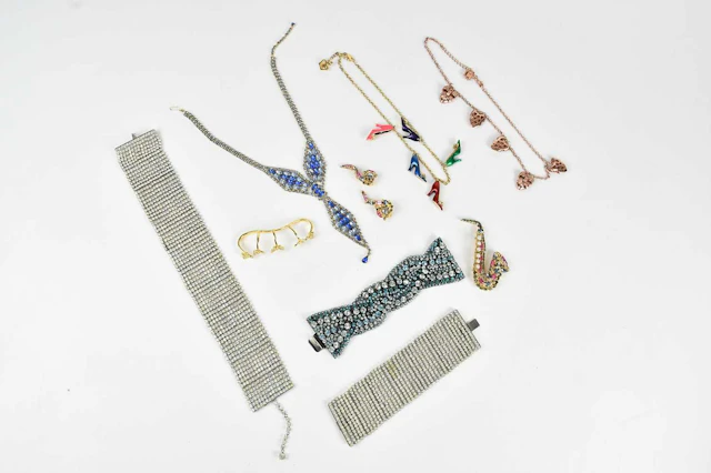 BUTLER & WILSON; a diamanté choker and cuff
