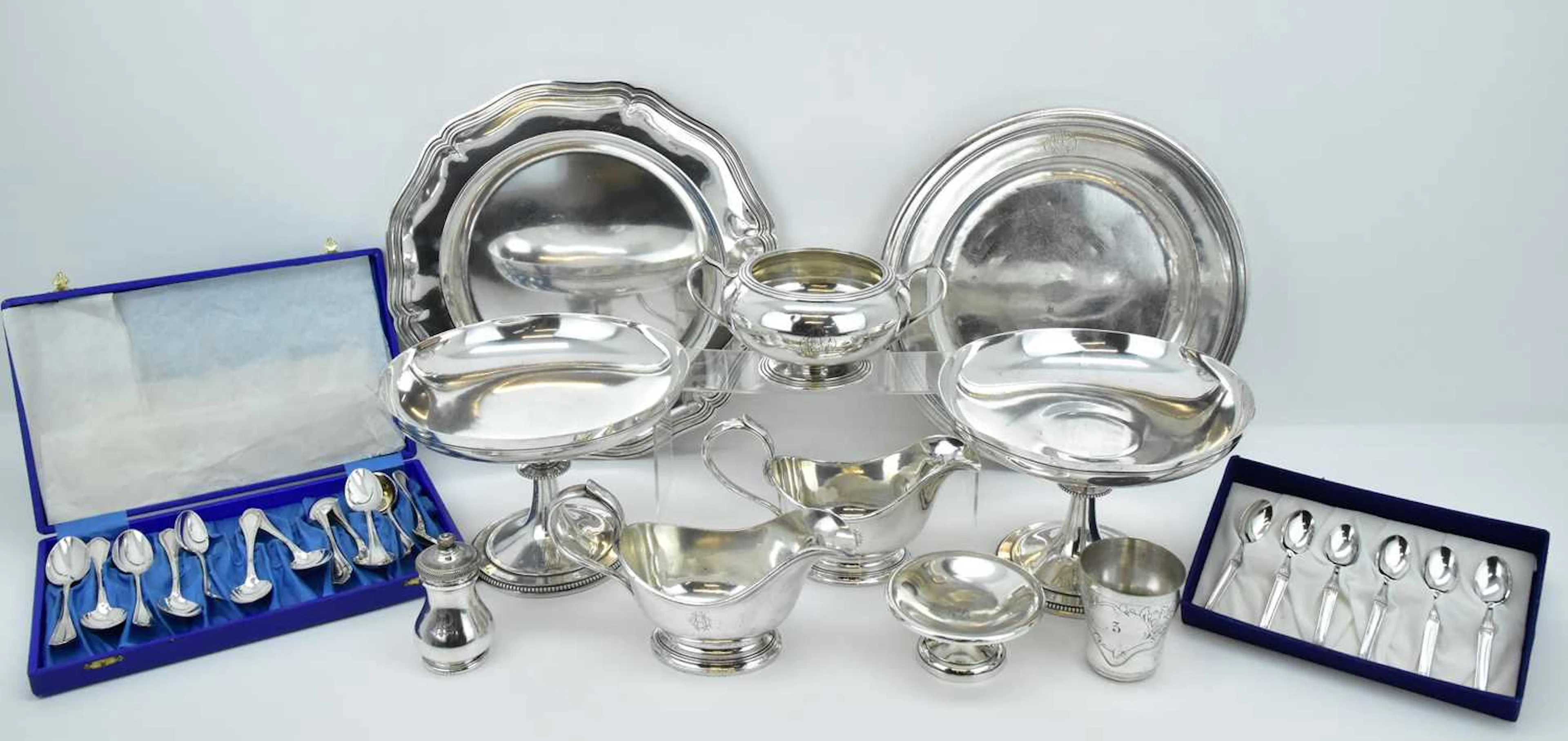 A quantity of silver plate