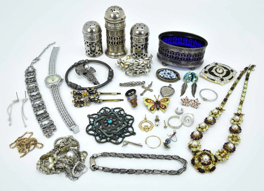 Various items of costume jewellery including 9ct gold earrings