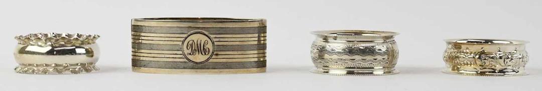 A George V hallmarked silver oval napkin ring