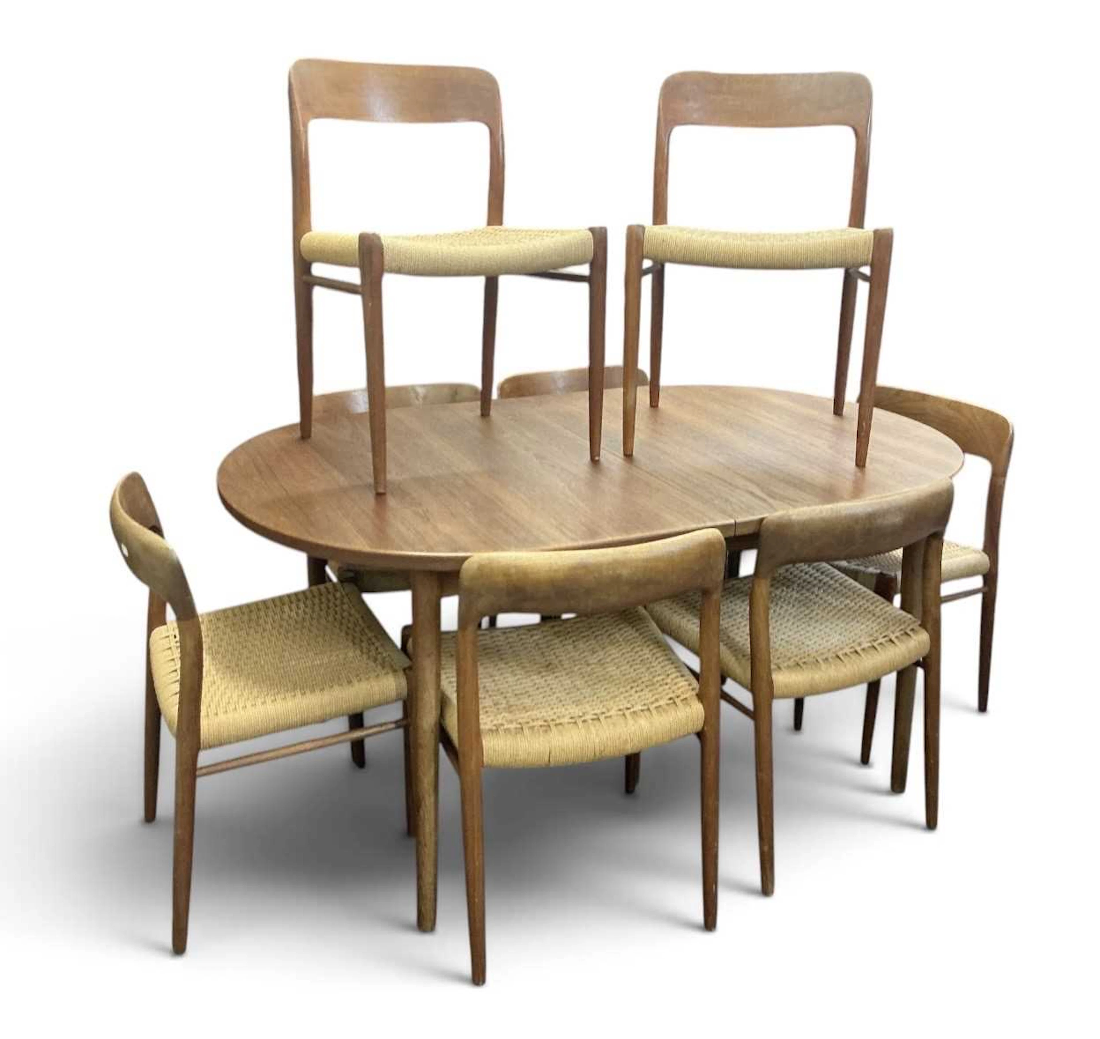 NIELS OTTO MOLLER FOR J L MOLLER MODELS; a set of eight...
