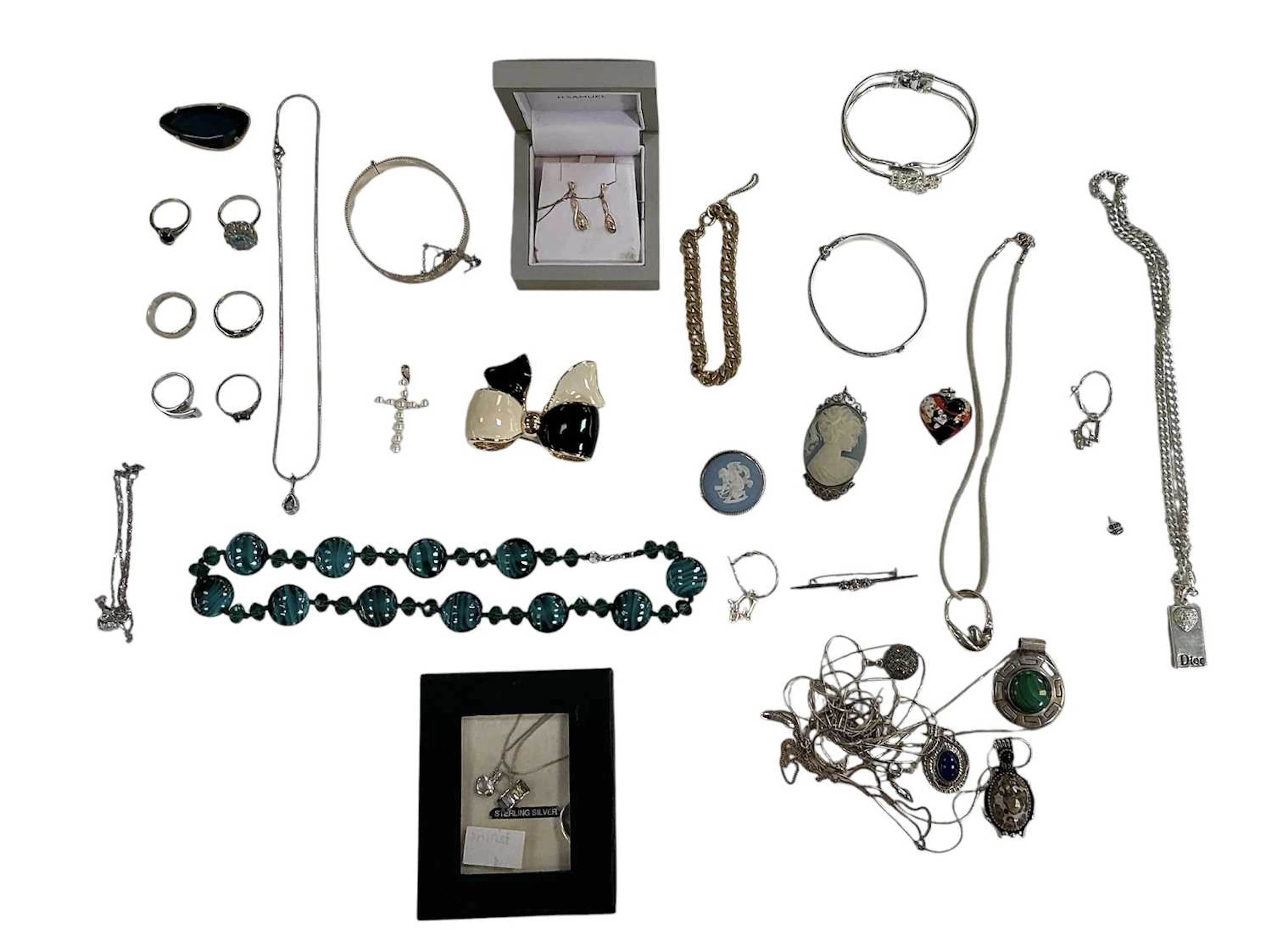 A collection of mainly silver costume jewellery