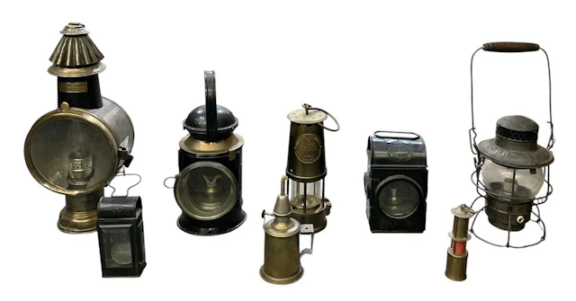 A collection of assorted early 20th century and later vintage lamps