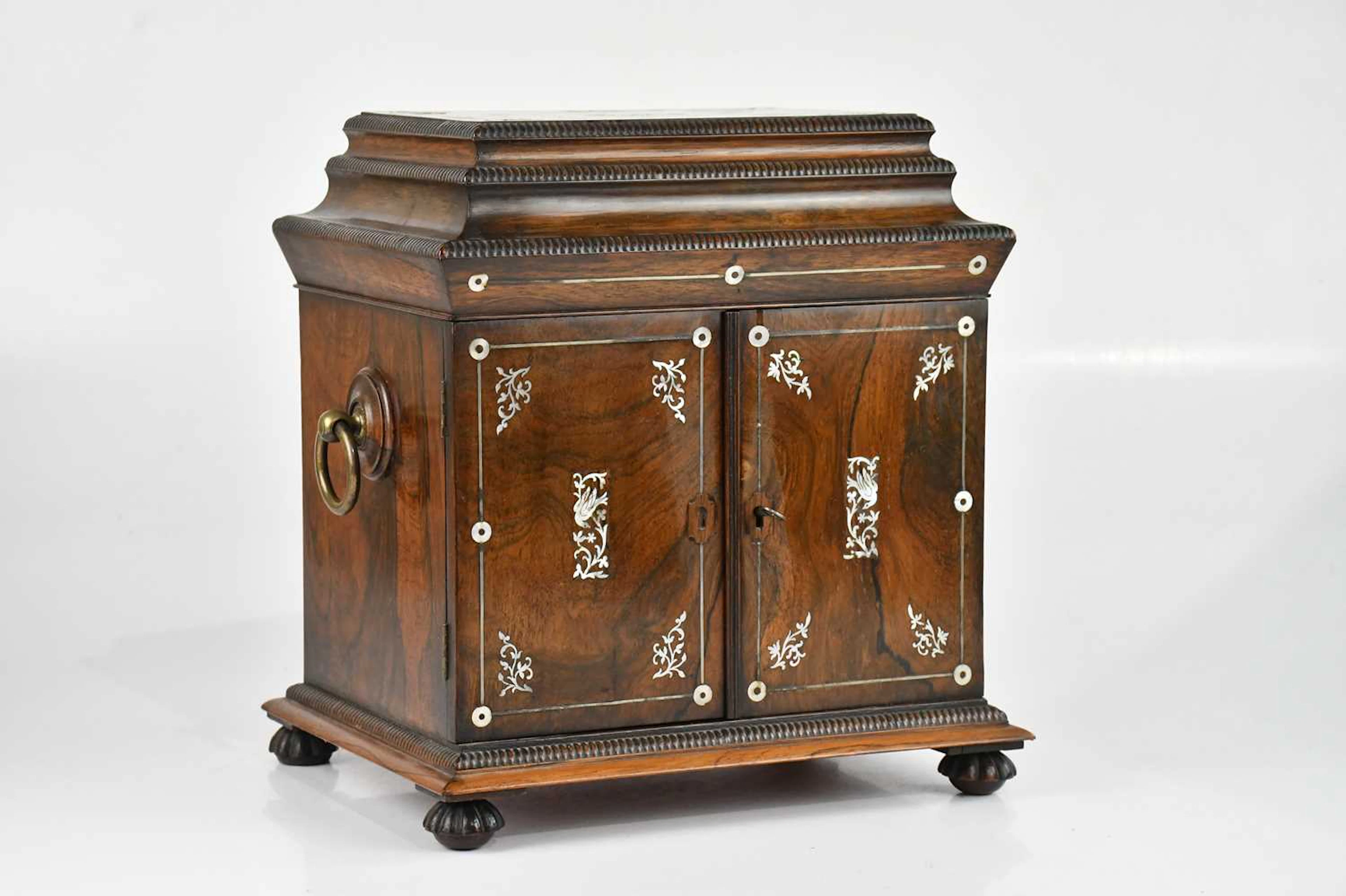 A Victorian mother of pearl inlaid rosewood tabletop jewellery/dressing cabinet