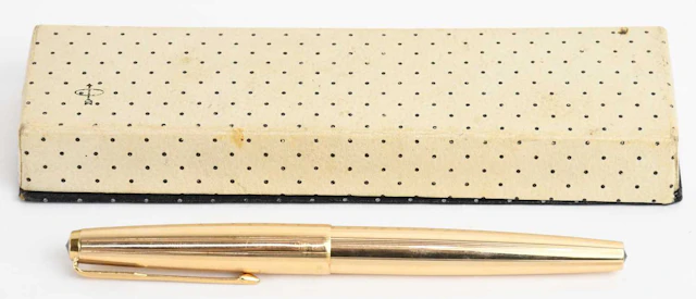 PARKER; a boxed 61 Insignia gold plated fountain pen