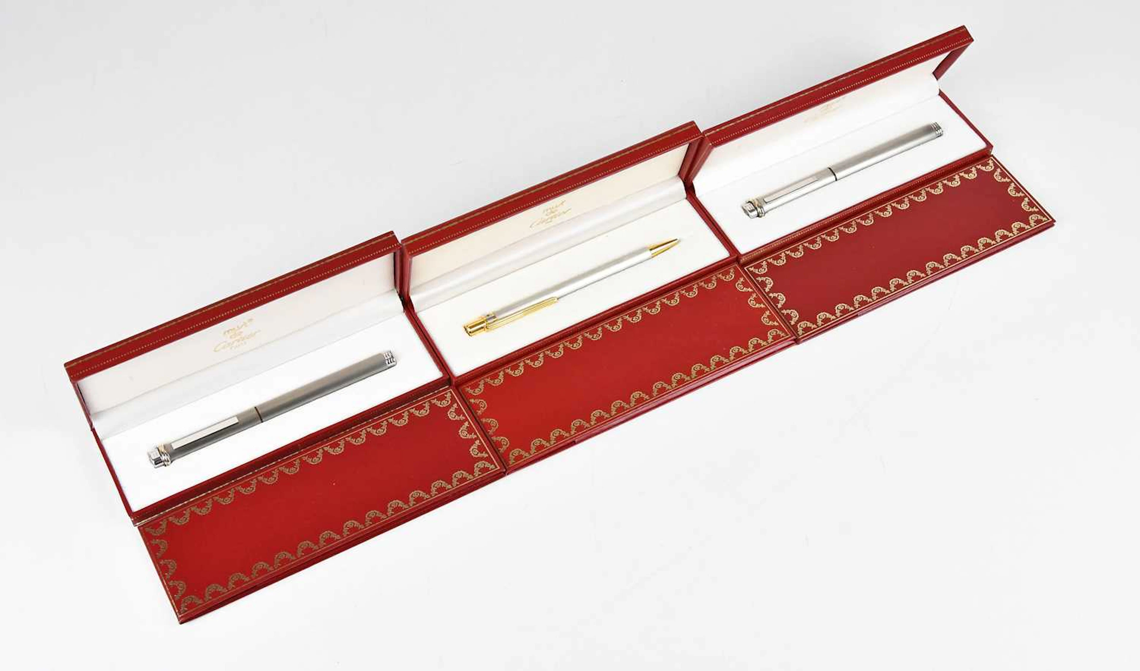 CARTIER; a Must de Cartier Paris Vendôme ballpoint pen...