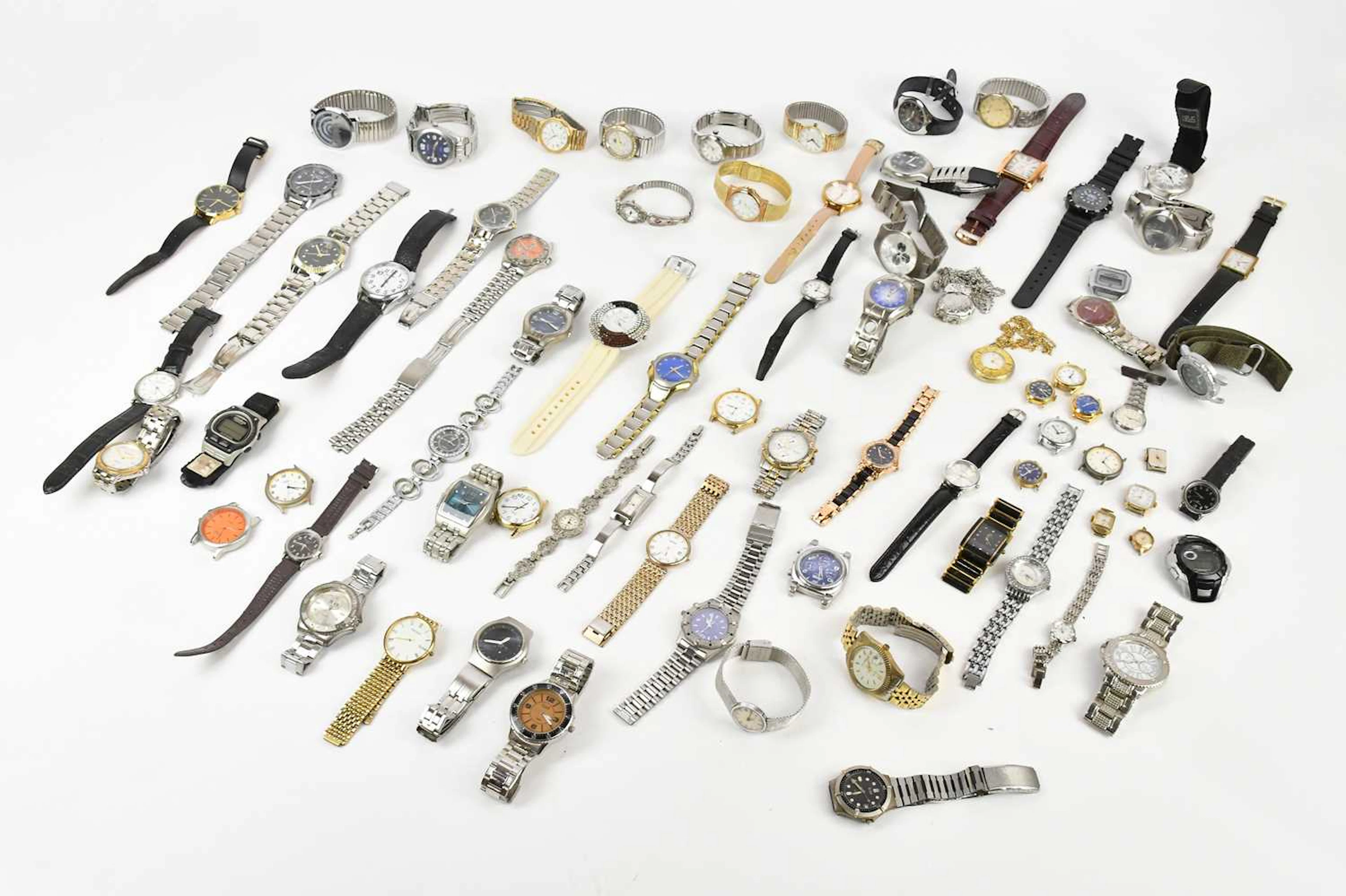A collection of gentleman's fashion watches including Minix G-Shock