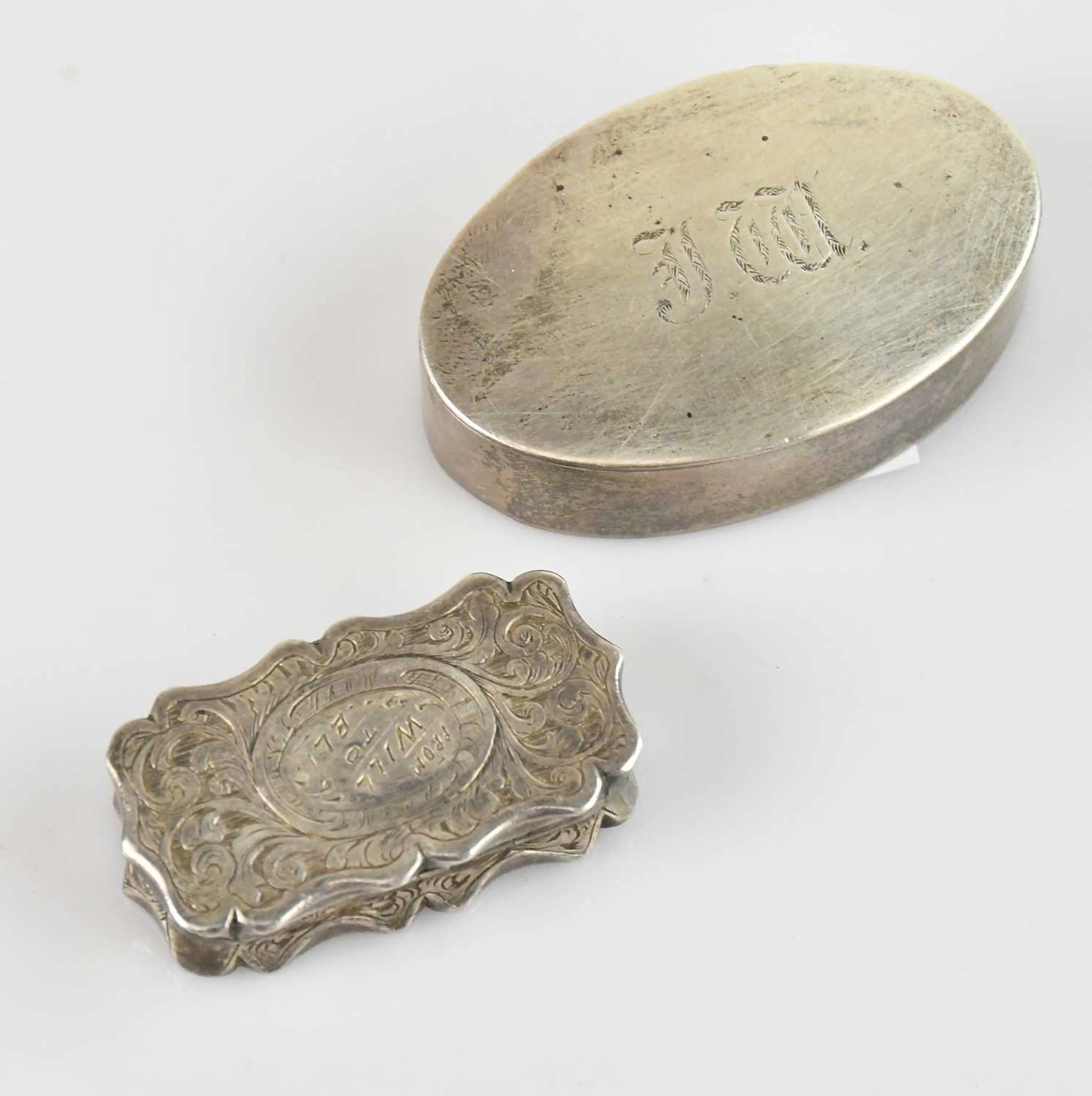 HILLIARD AND THOMASON; a Victorian hallmarked silver vinaigrette