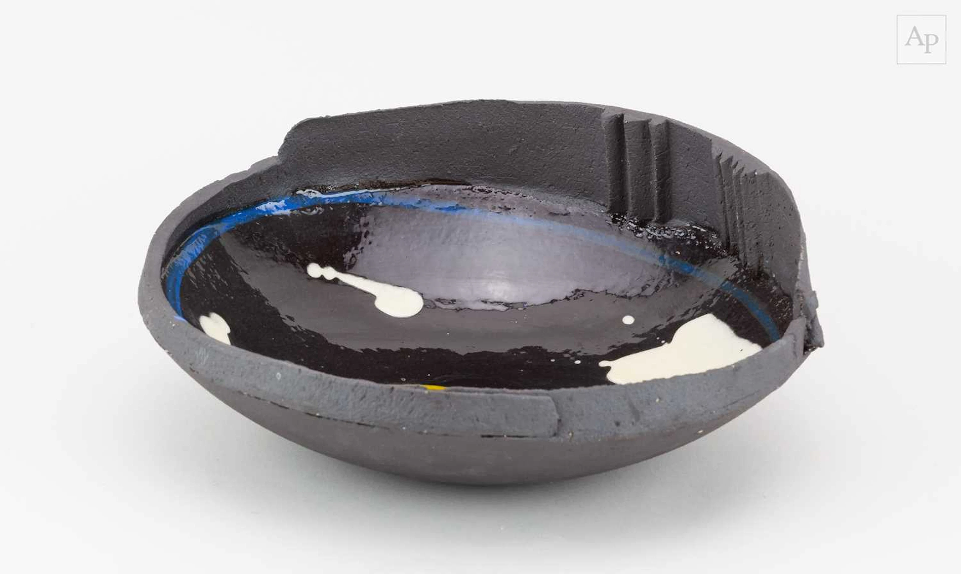 JOHN HIGGINS (born 1947); a high fired earthenware bowl...