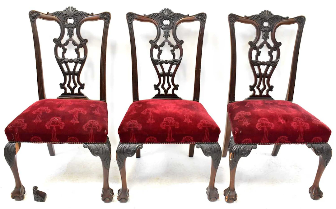 Six Georgian-style mahogany pierced splat back dining...