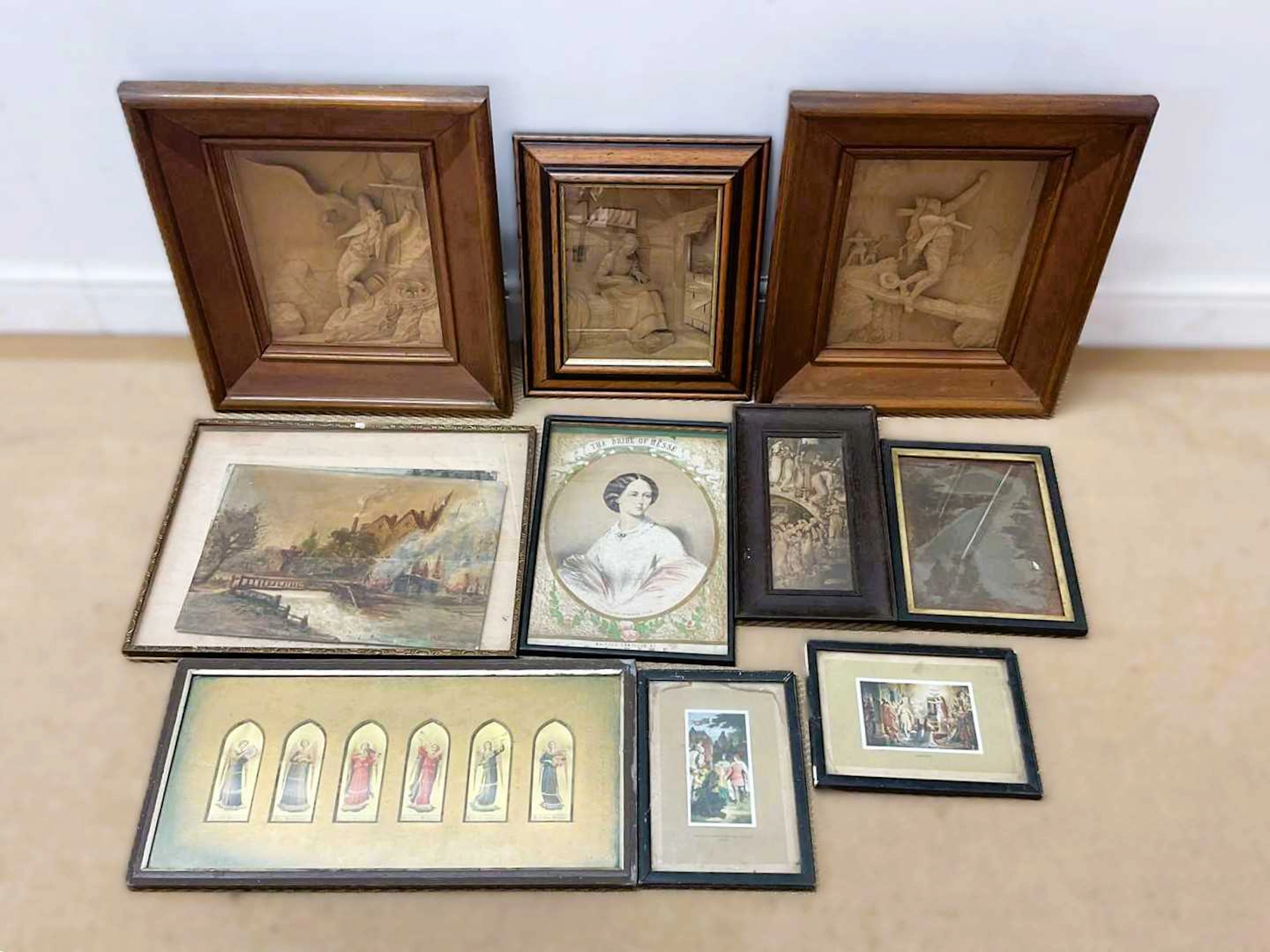 A quantity of religious pictures and prints