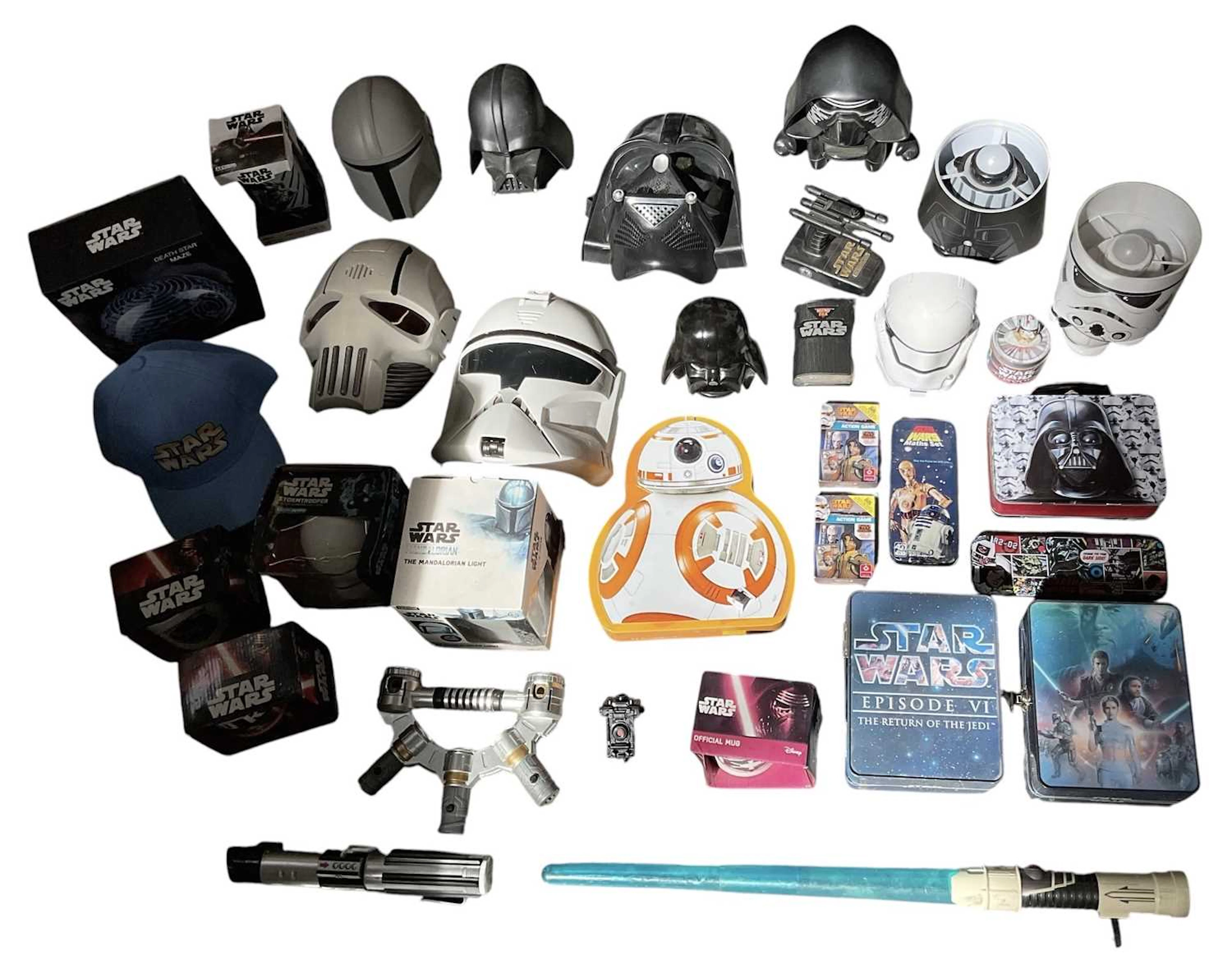 STAR WARS; a large quantity of assorted Star Wars toys...