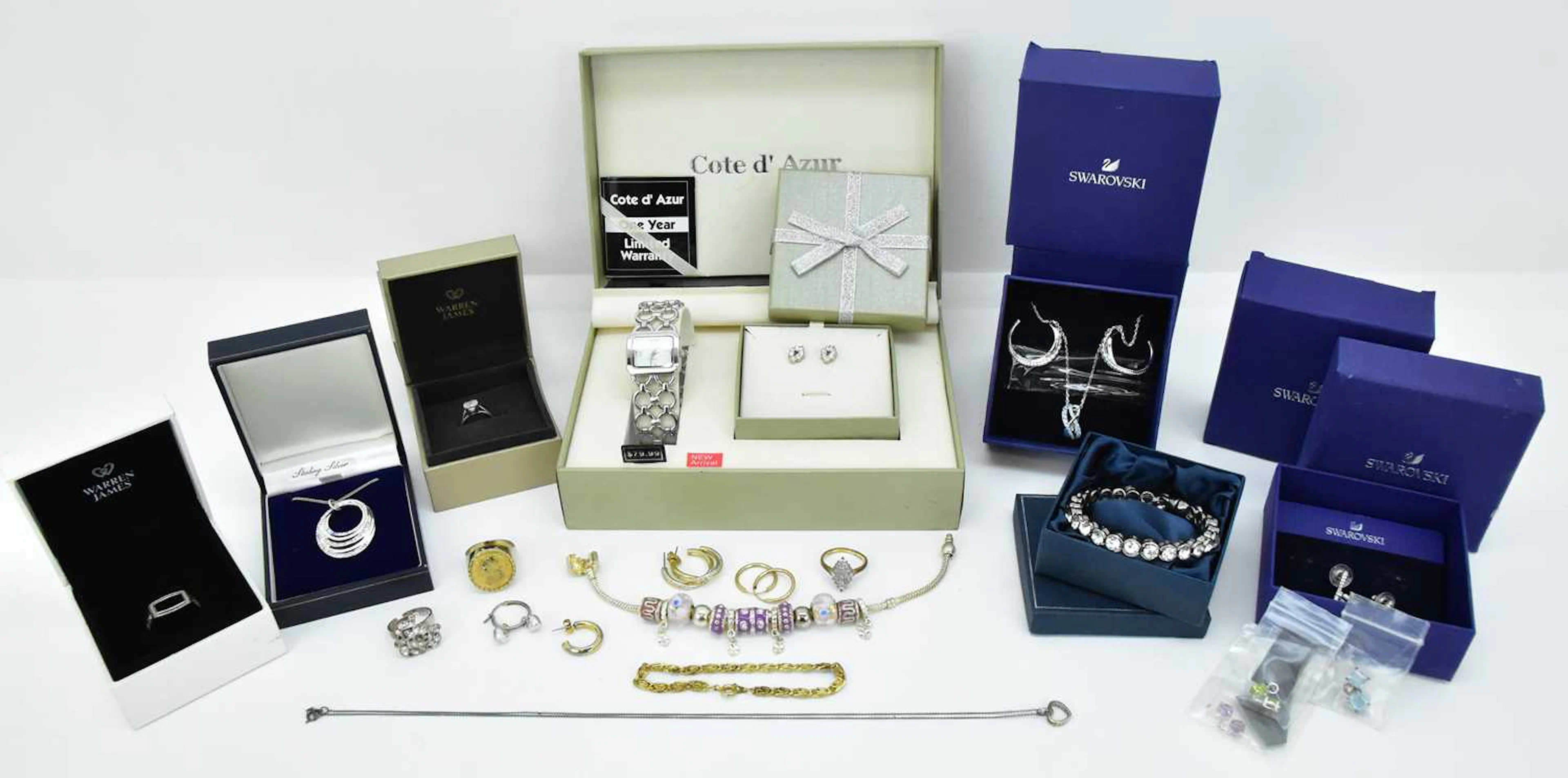 Various items of gold coloured and other costume jewellery