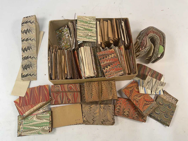 A large collection of sample end-papers