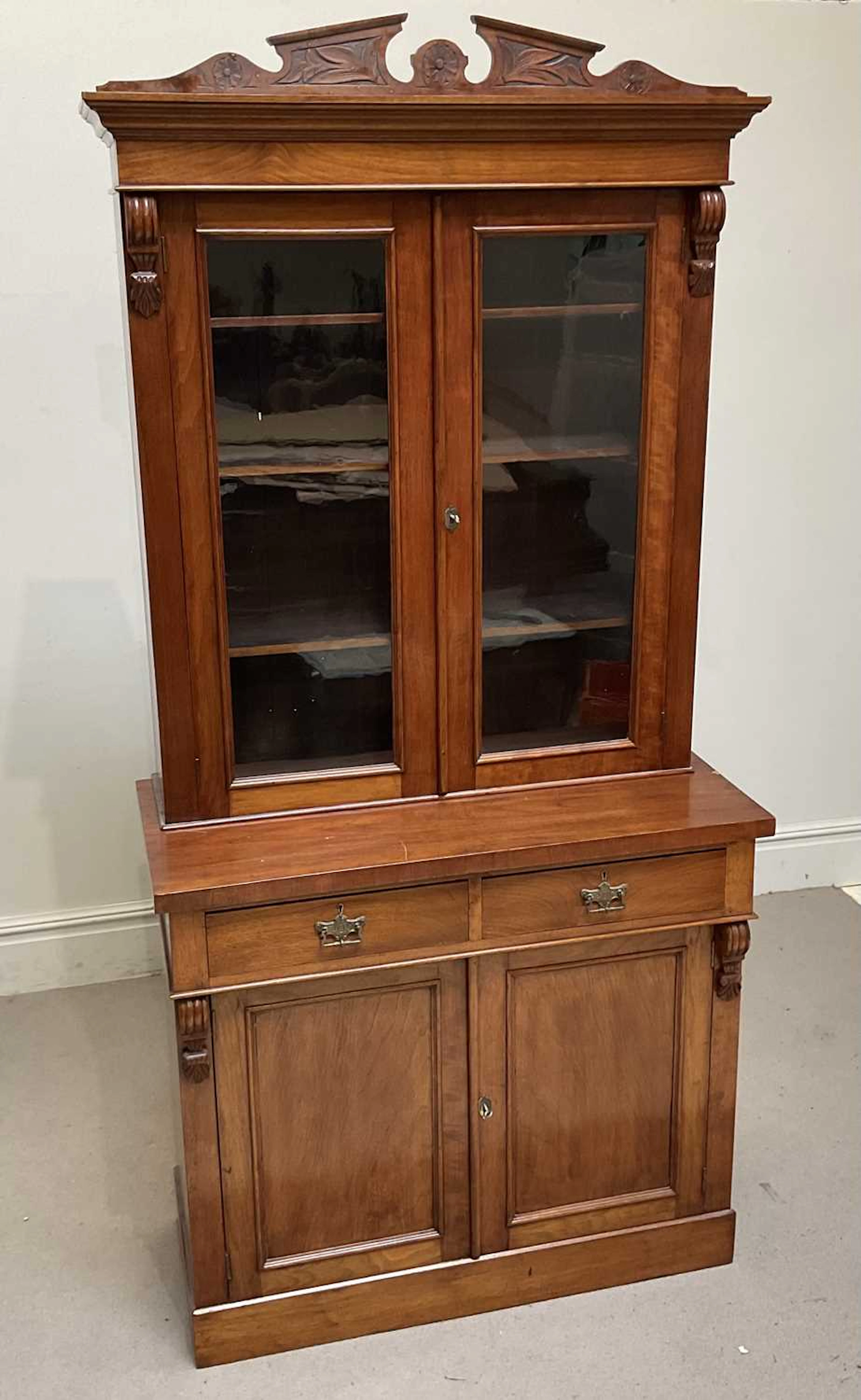 An Edwardian mahogany bookcase