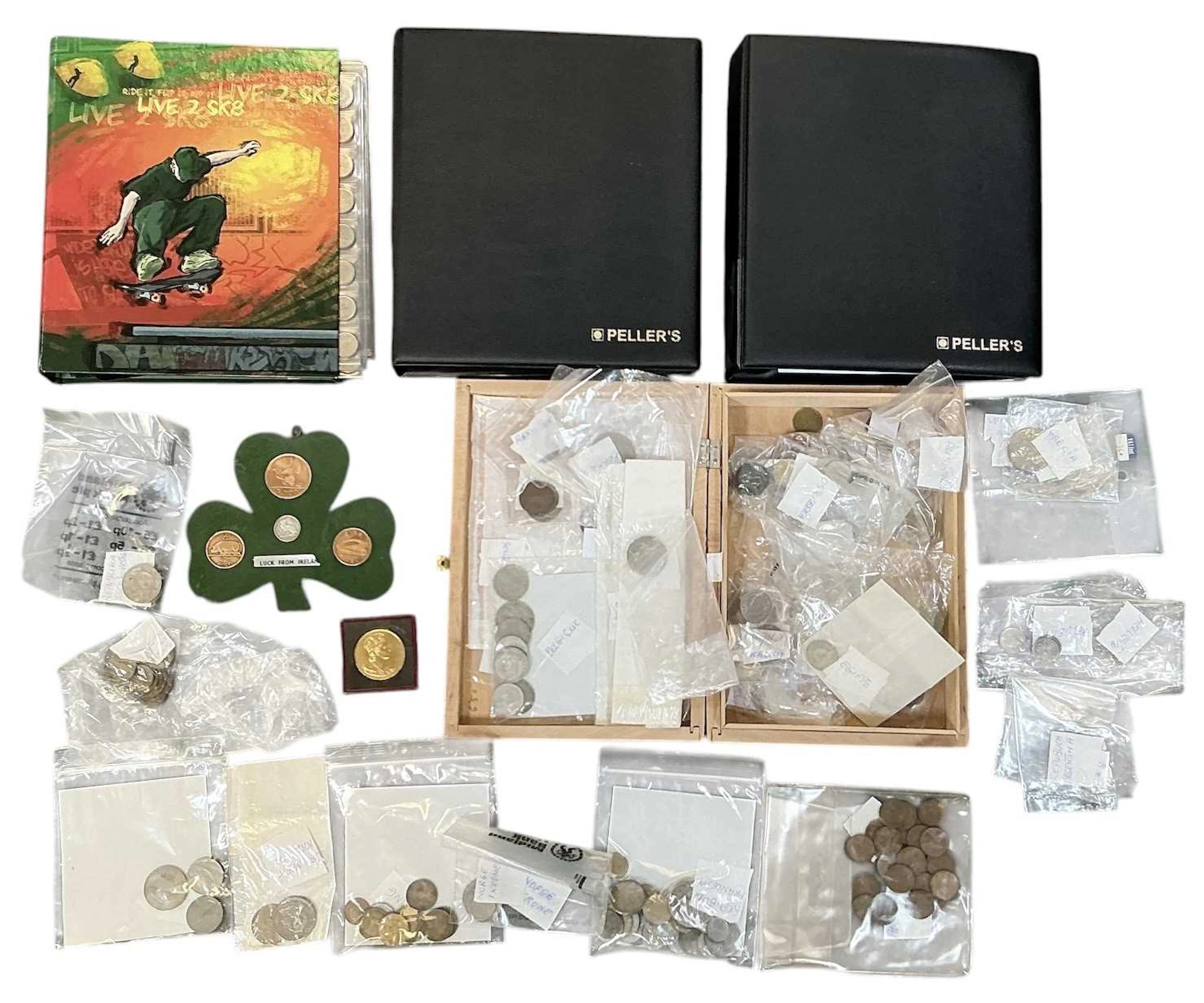 A quantity of assorted all world coins