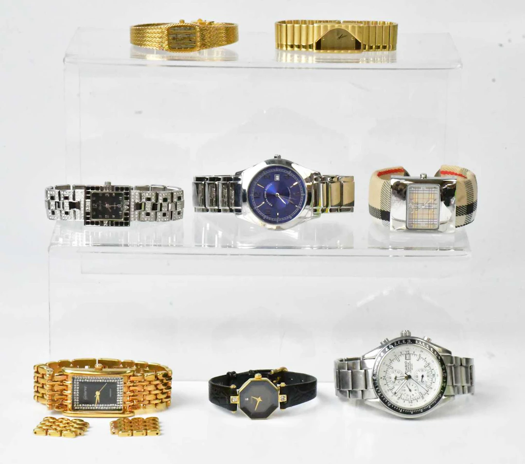 Eight ladies' and gentlemen's wristwatches