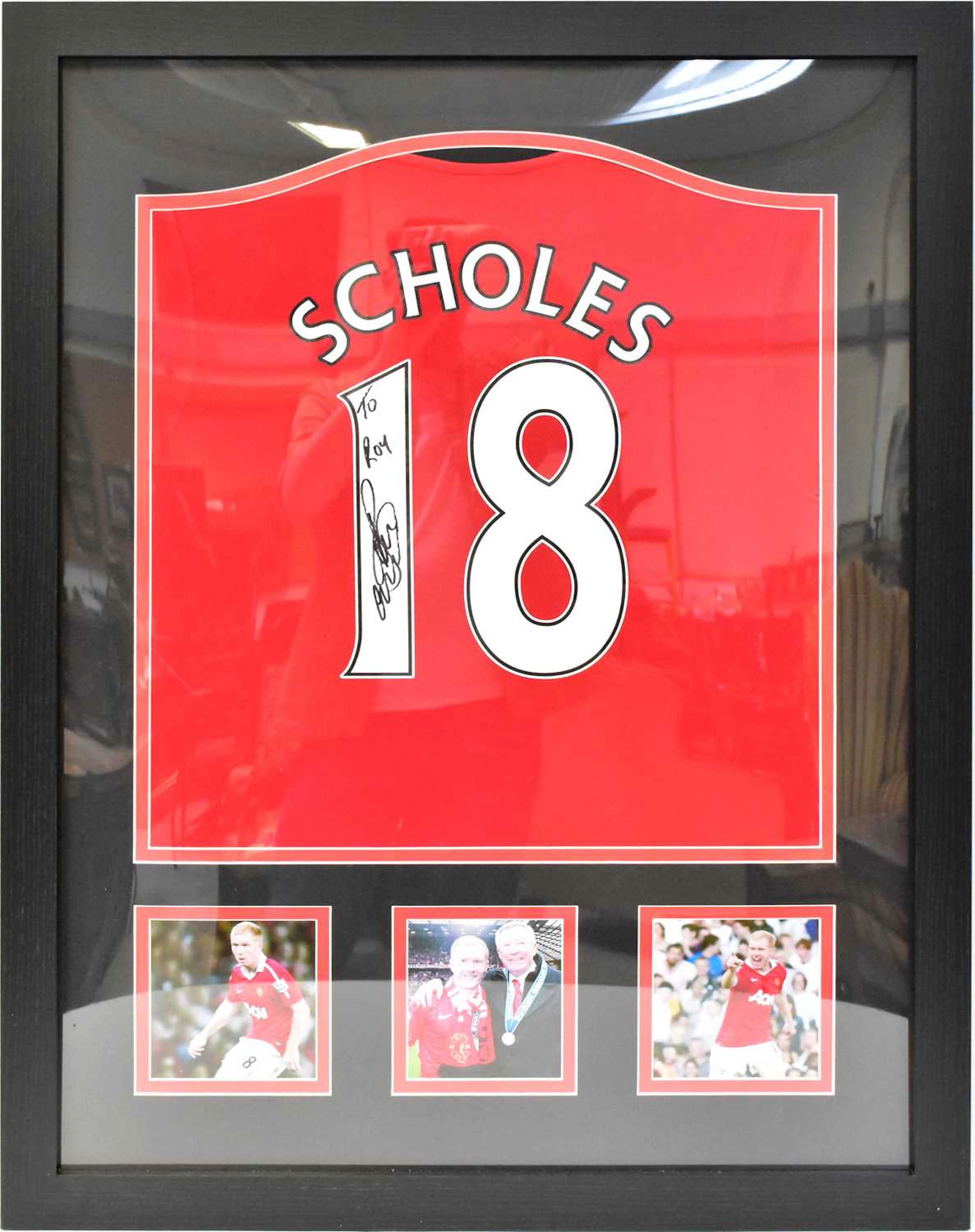 PAUL SCHOLES; a signed Manchester United shirt