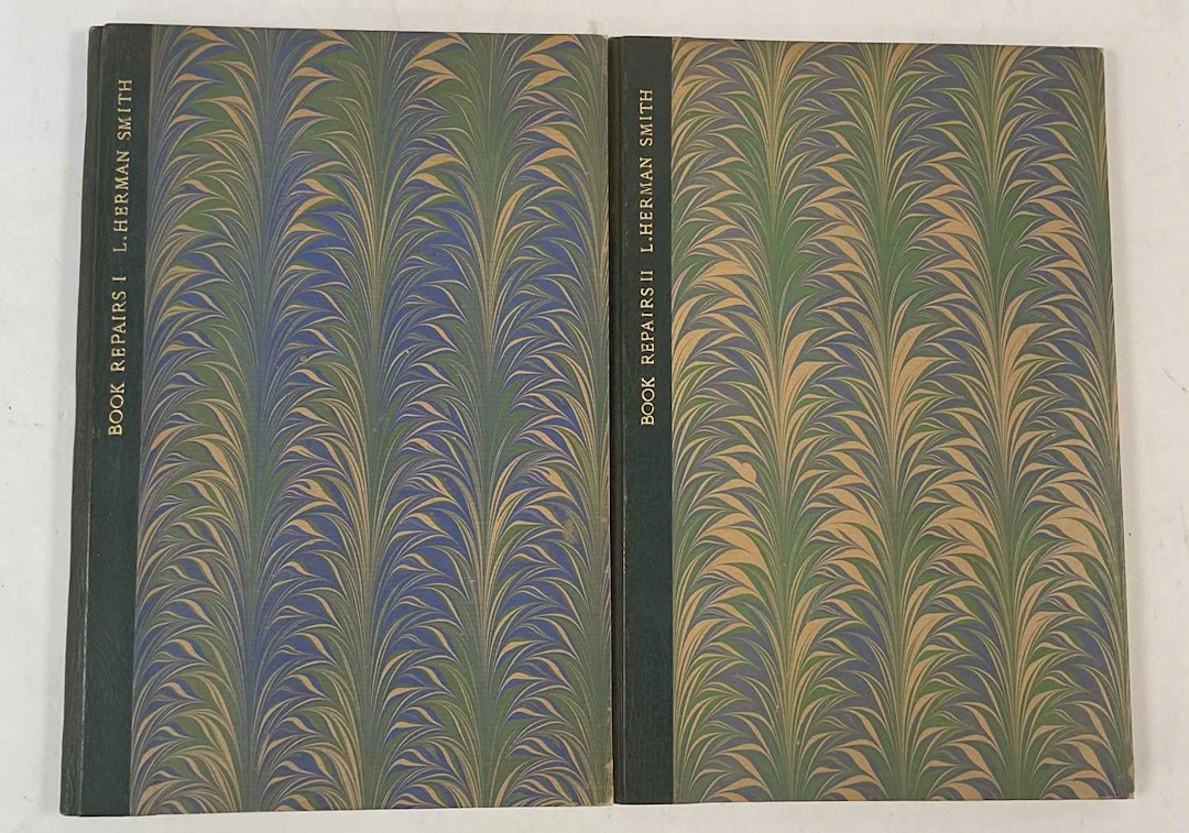 THE AMERICAN ARCHIVIST; two paper pamphlets of the...
