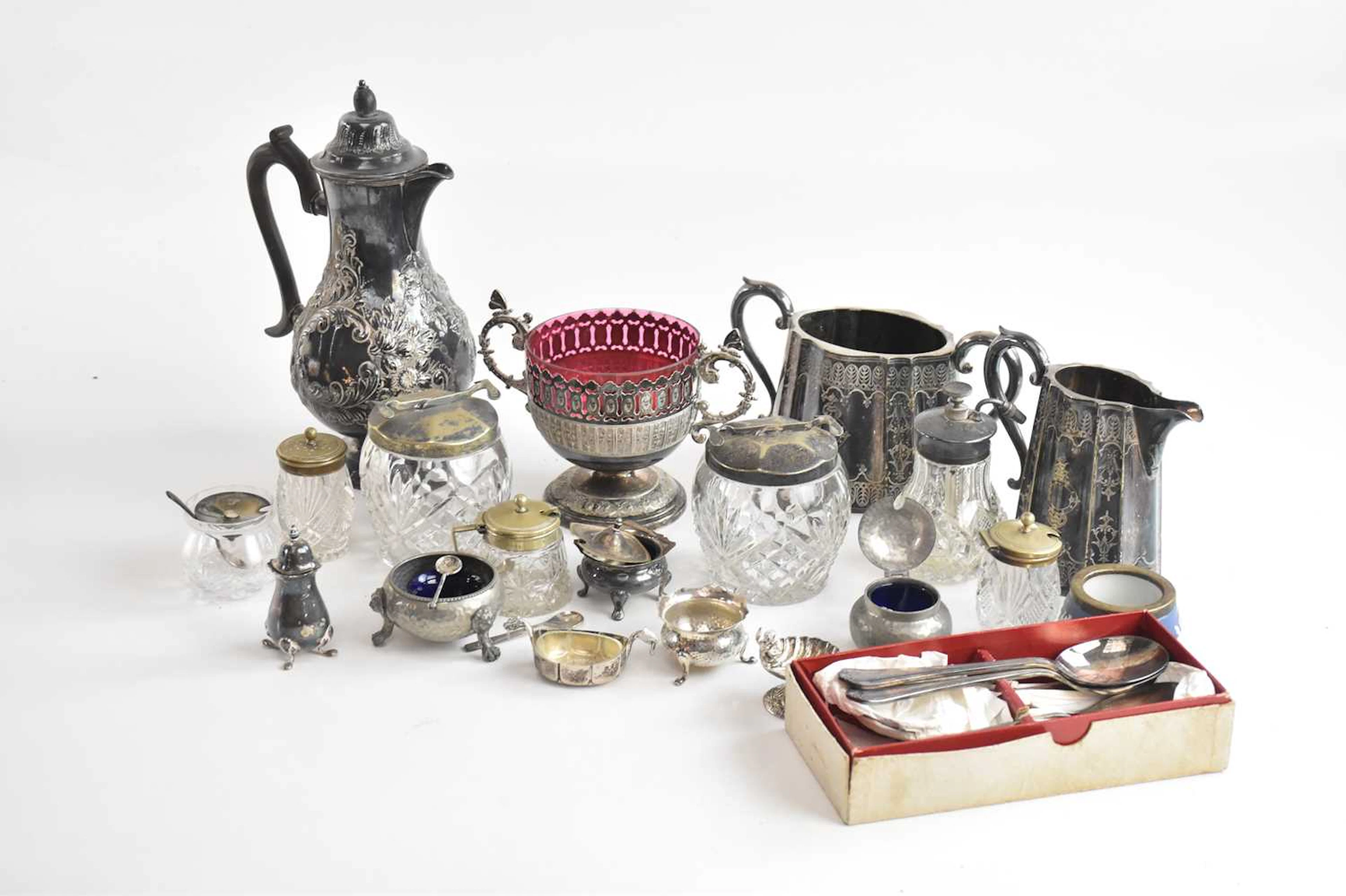 An Edward VII hallmarked silver salt