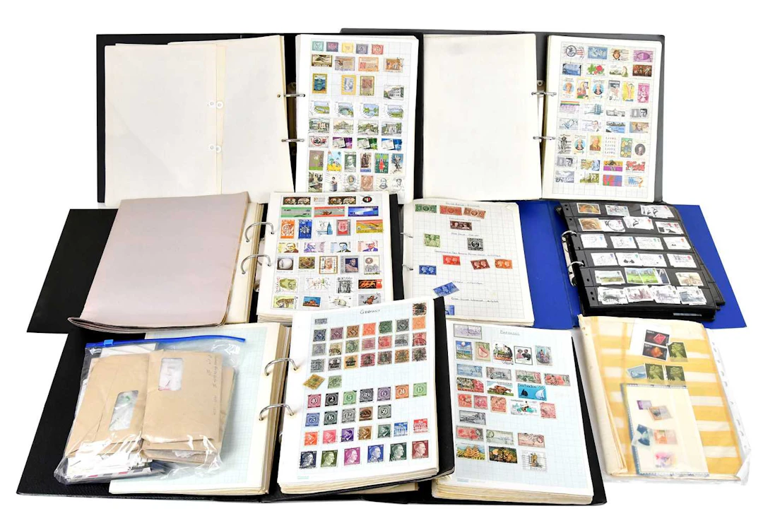 WORLD; general collection in seven albums and loose material