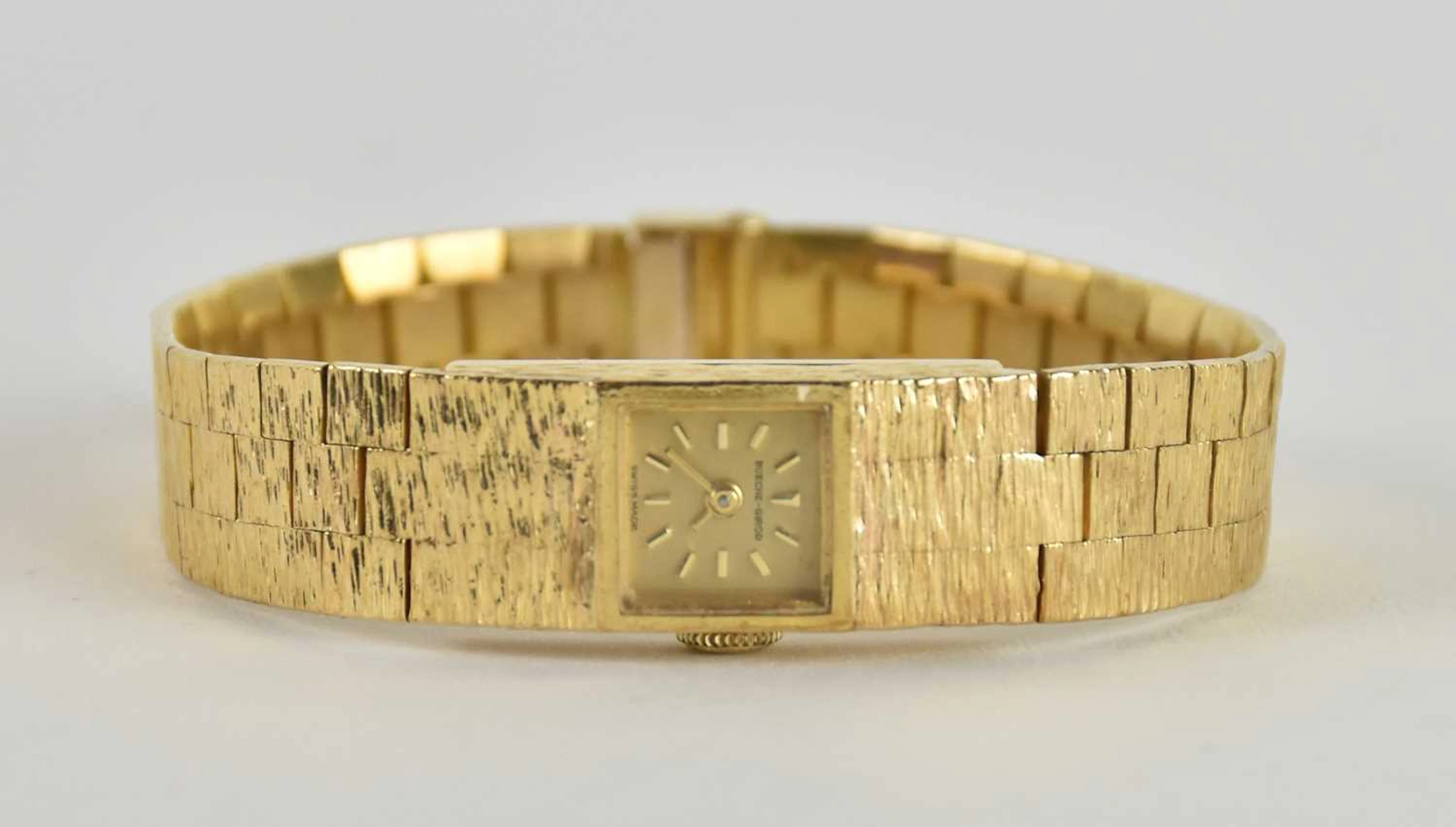 BUECHE-GIROD; a lady's 9ct yellow gold wristwatch