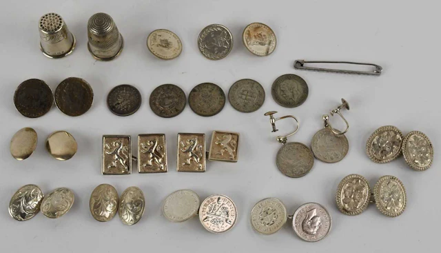 A small quantity of assorted 925 silver jewellery and coin set jewellery