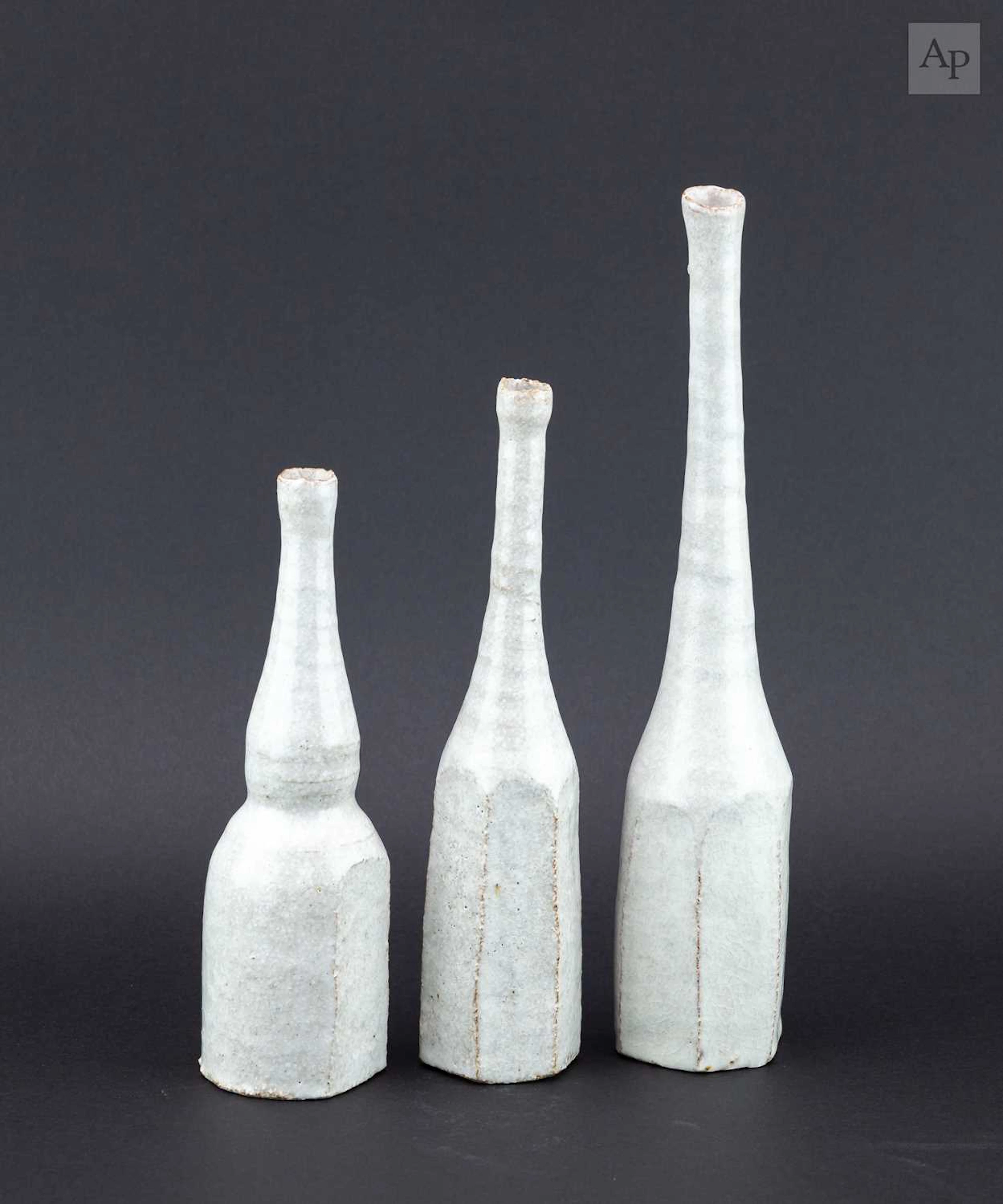 AKIKO HIRAI (born 1970); a trio of stoneware Morandi...