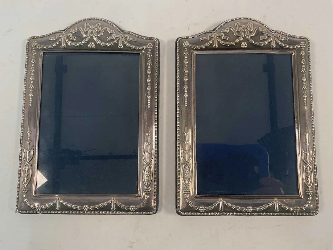 CARRS OF SHEFFIELD LTD; a pair of Elizabeth II hallmarked...