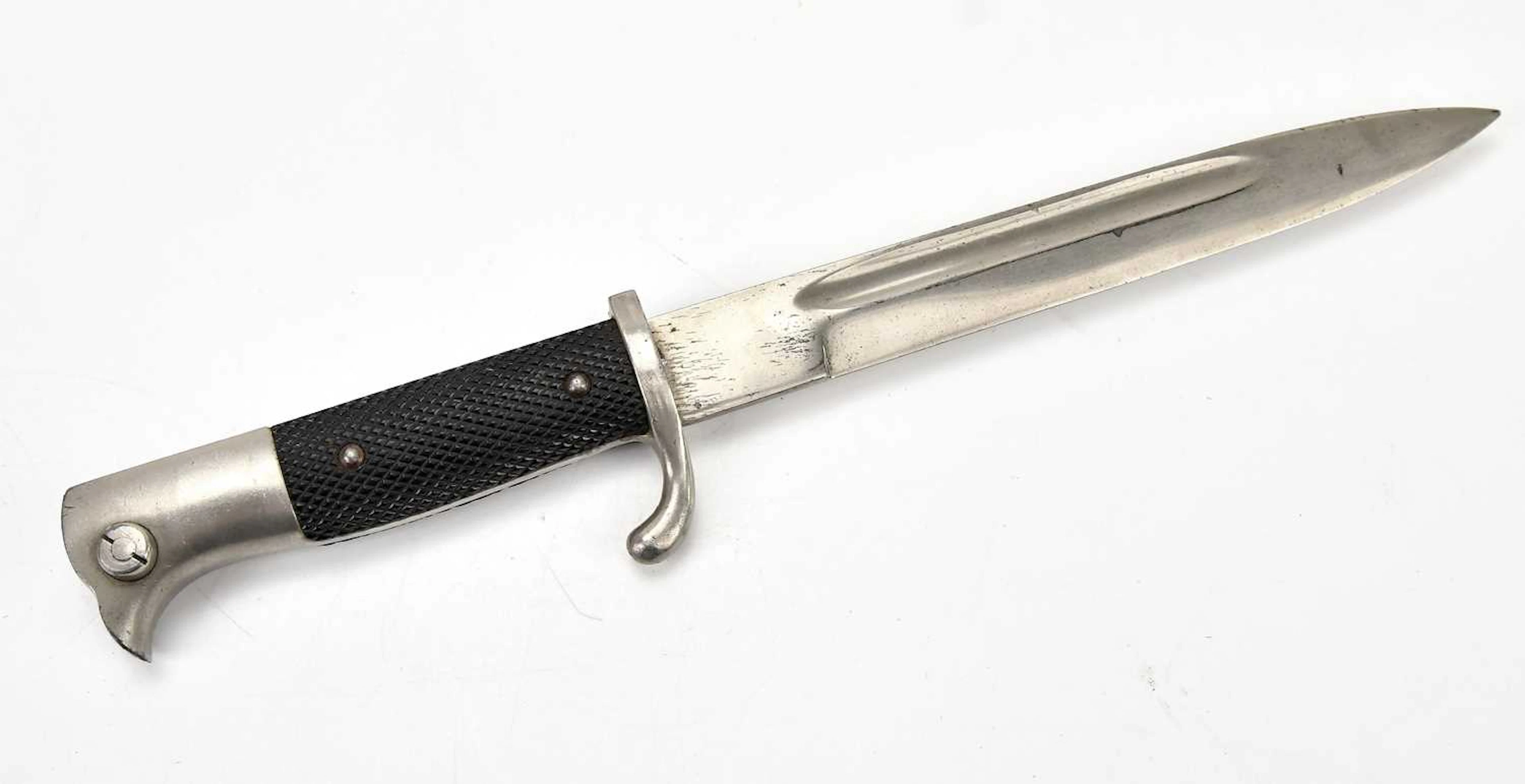A German WWII K98 dress bayonet with Solingen blade